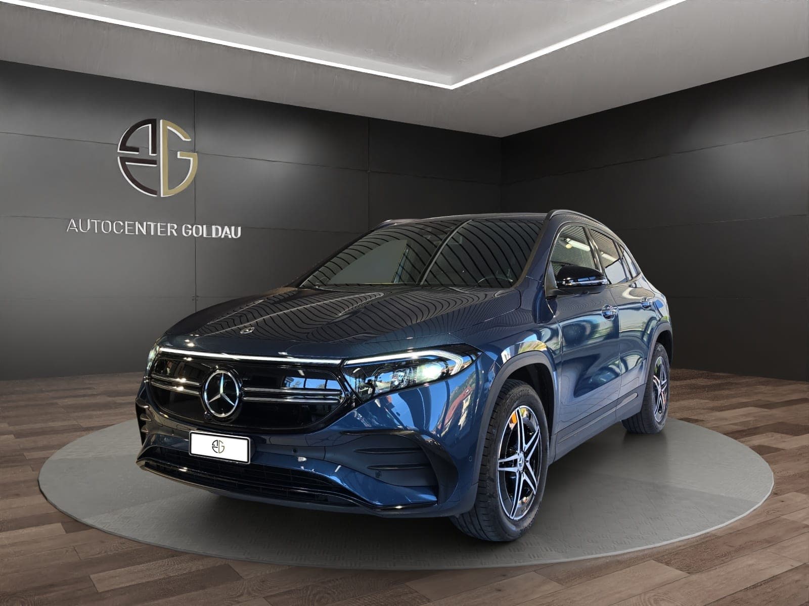 Mercedes-Benz EQA MERCEDES-BENZ EQA 350 AMG Line 4Matic