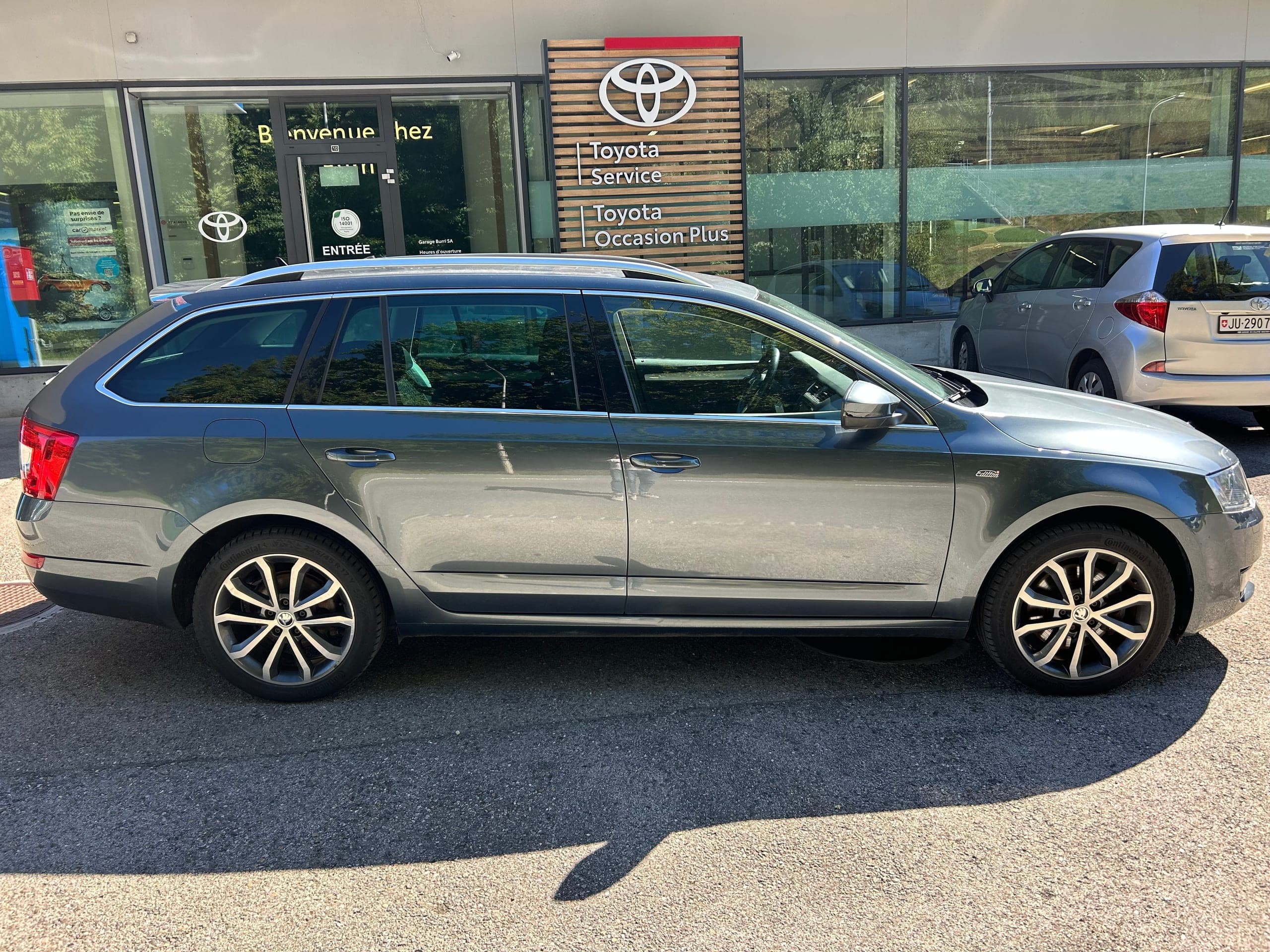 Skoda Octavia SKODA Octavia Combi 1.8 TSI Swiss Edition 4x4 DSG