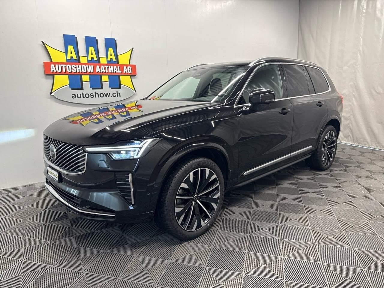 Volvo XC90 VOLVO XC90 B5 Benzin Mild Hybrid AWD Plus Bright Geartronic