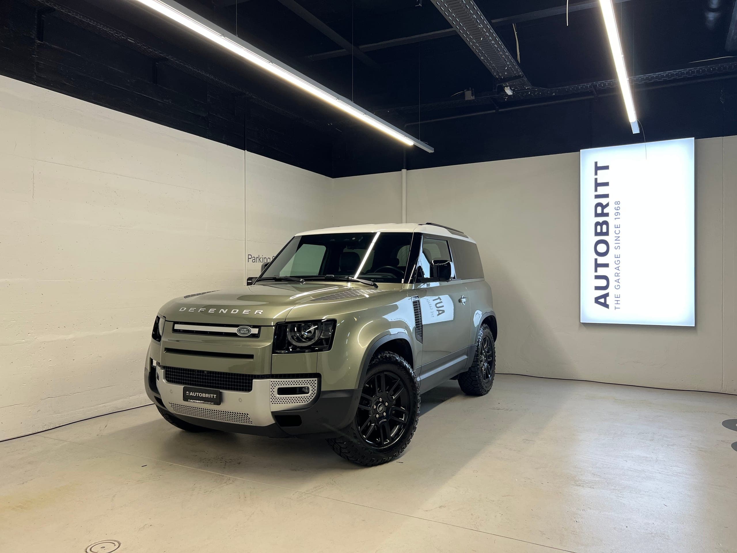 Land Rover Defender LAND ROVER Defender 90 3.0 D I6 250 SE