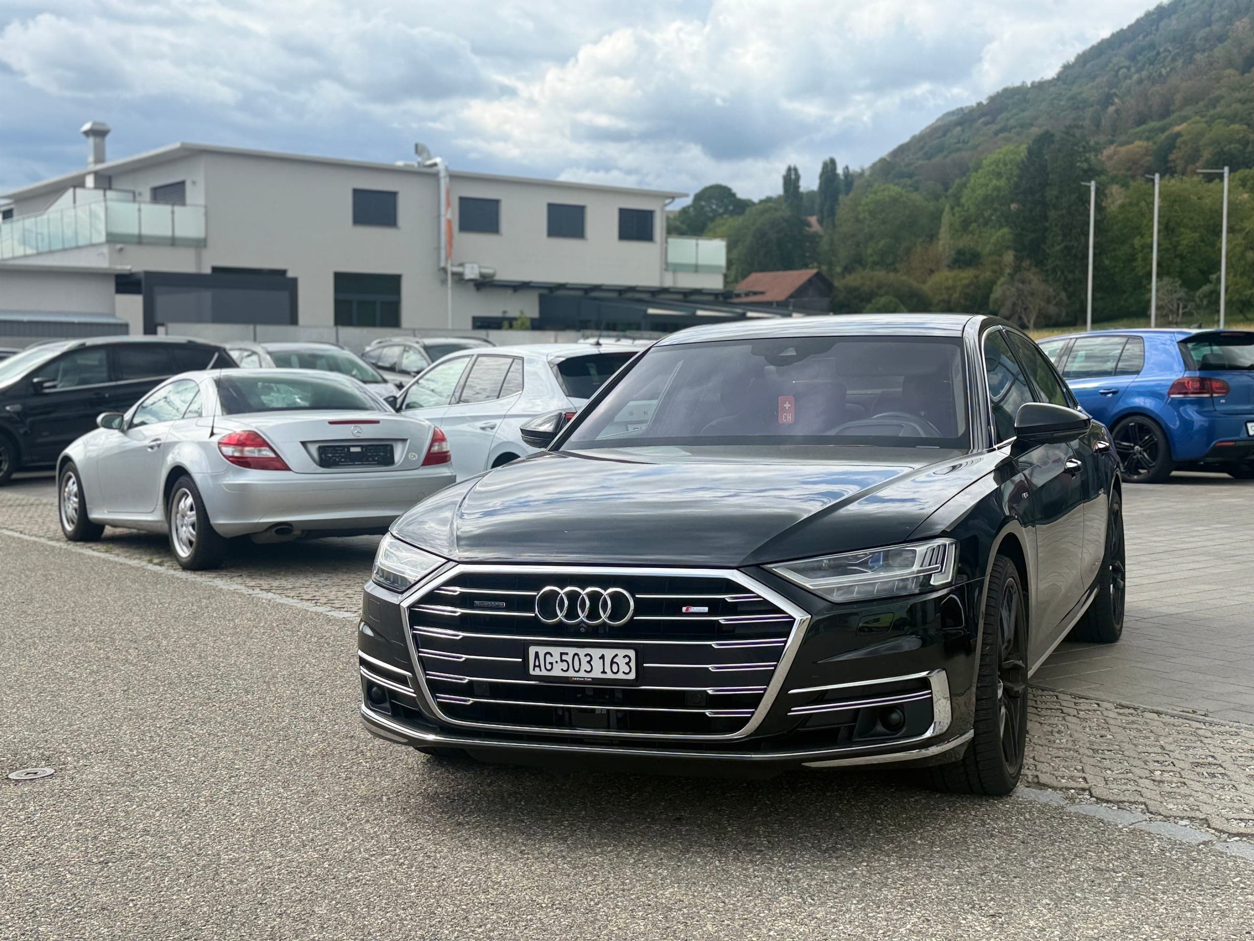 Audi A8 AUDI A8 55 TFSI quattro tiptronic