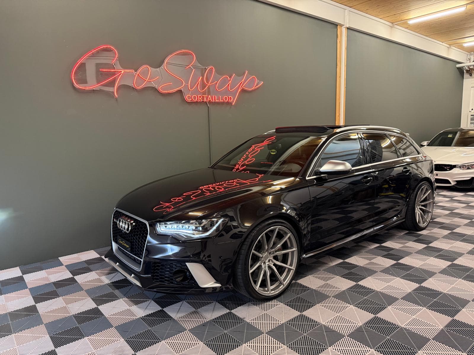 Audi RS6 AUDI RS6 Avant 4.0 TFSI V8 quattro Tiptronic