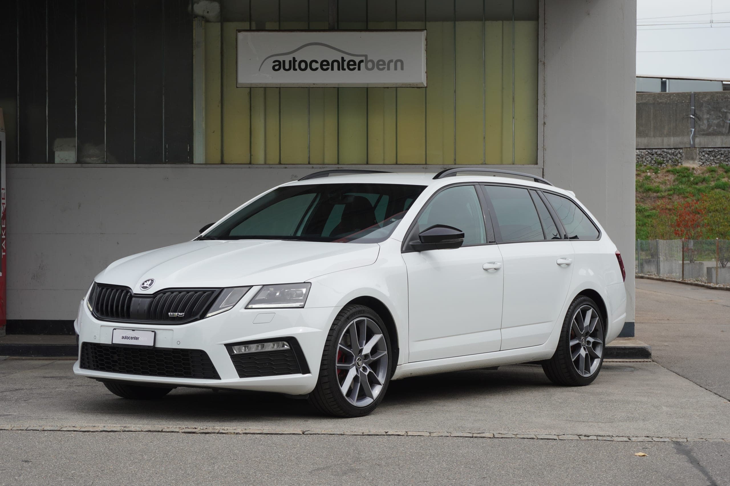 Skoda Octavia SKODA Octavia Combi 2.0 TDI RS 4x4 DSG