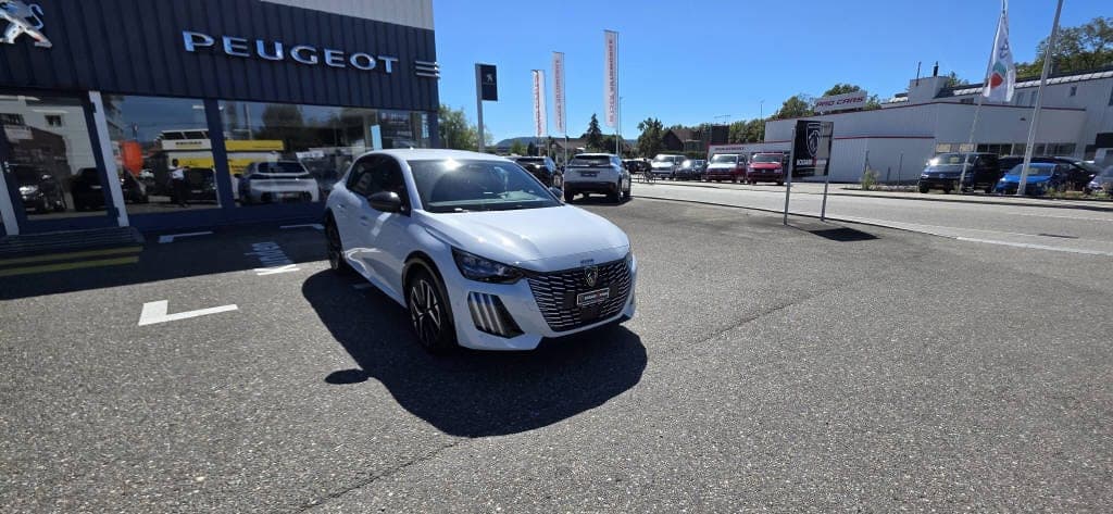 Peugeot 208 PEUGEOT 208 1.2 Hybrid GT