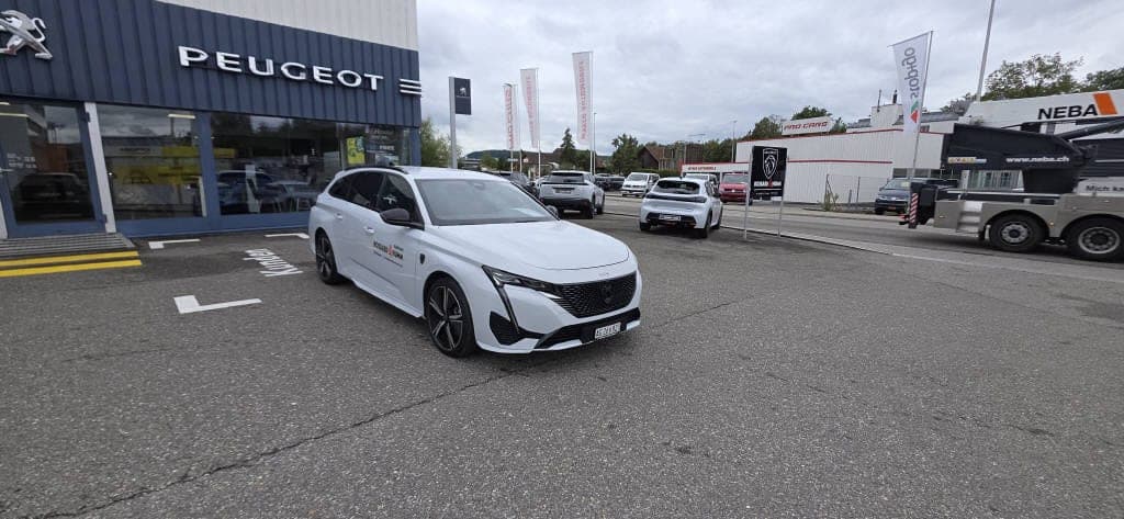 Peugeot 308 PEUGEOT 308 SW 1.2 Hybrid GT