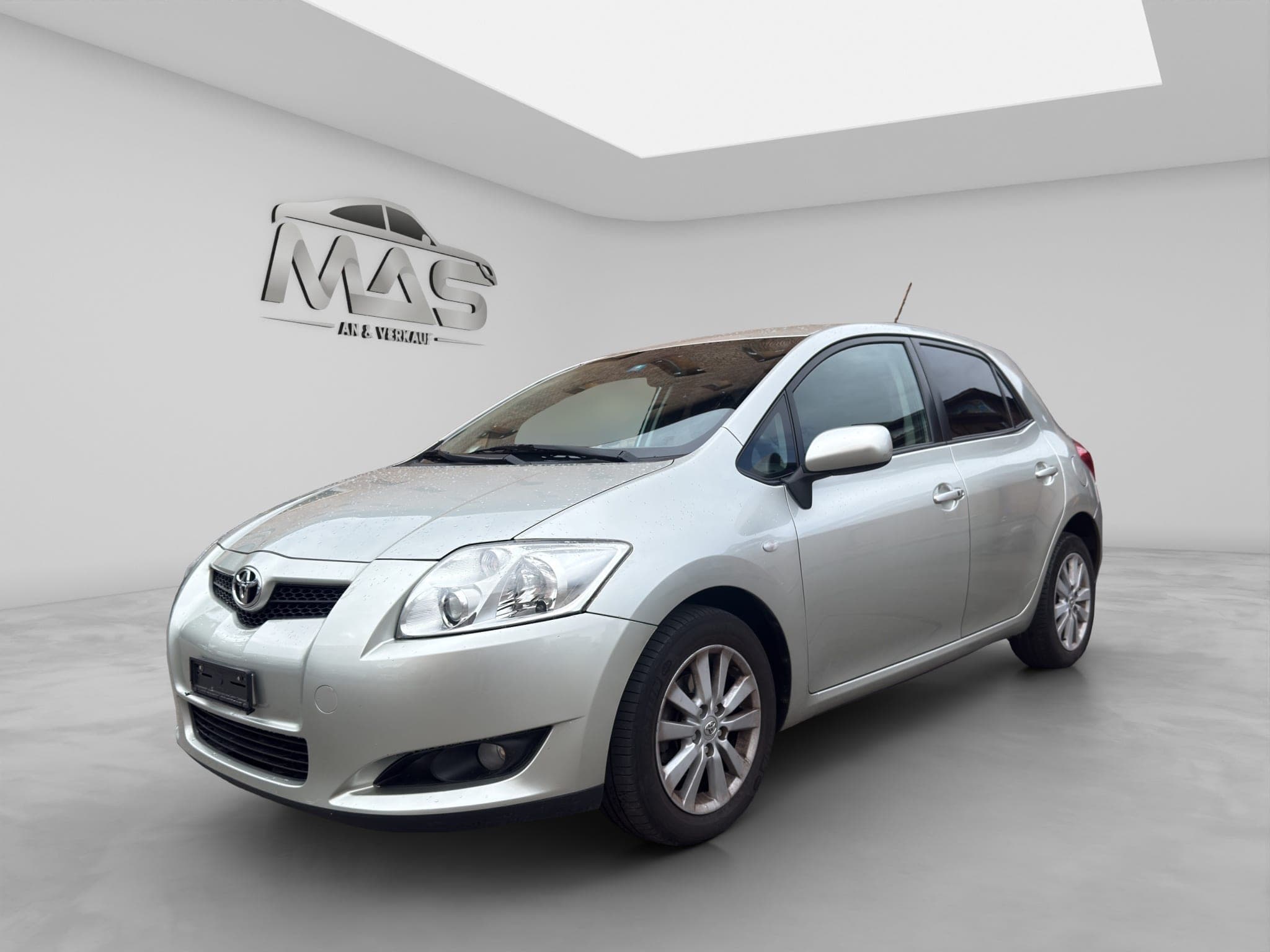 Toyota Auris TOYOTA Auris 1.6 Linea Luna