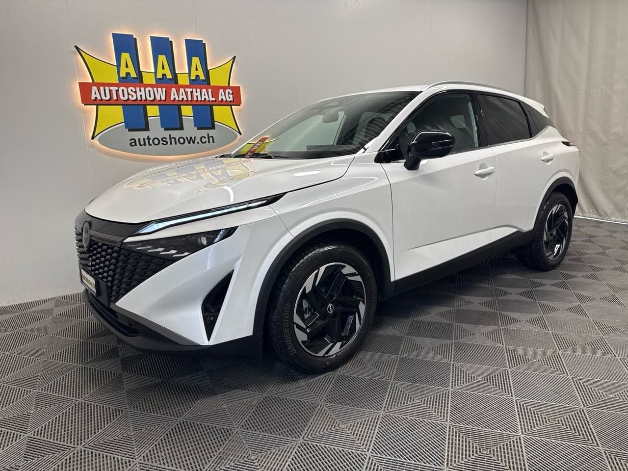 Nissan Qashqai NISSAN Qashqai 1.3 DIG-T MHEV N-Connecta Xtronic 4x4