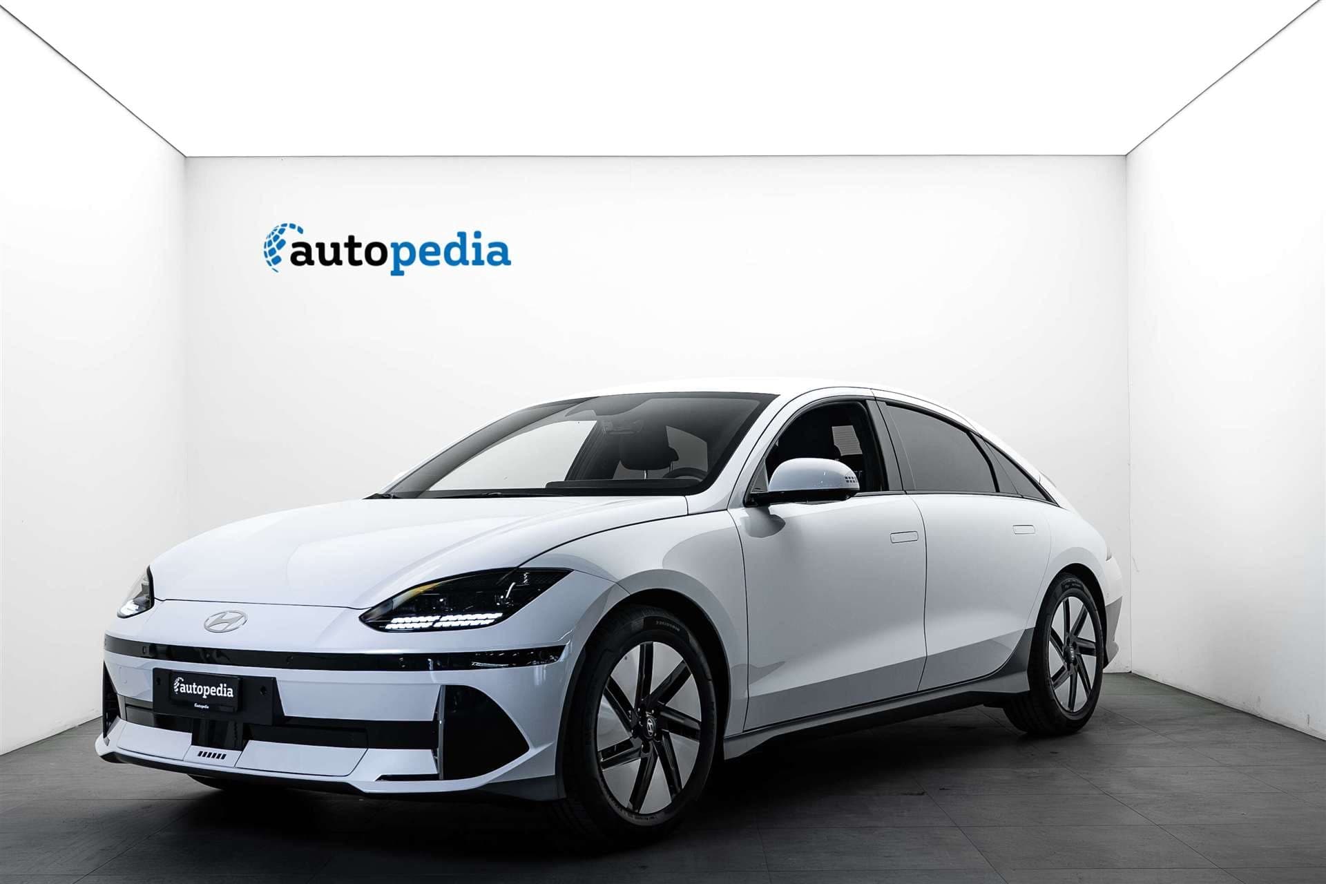 Hyundai Ioniq 6 HYUNDAI Ioniq 6 77kWh Plus Line 325PS 4WD Automat