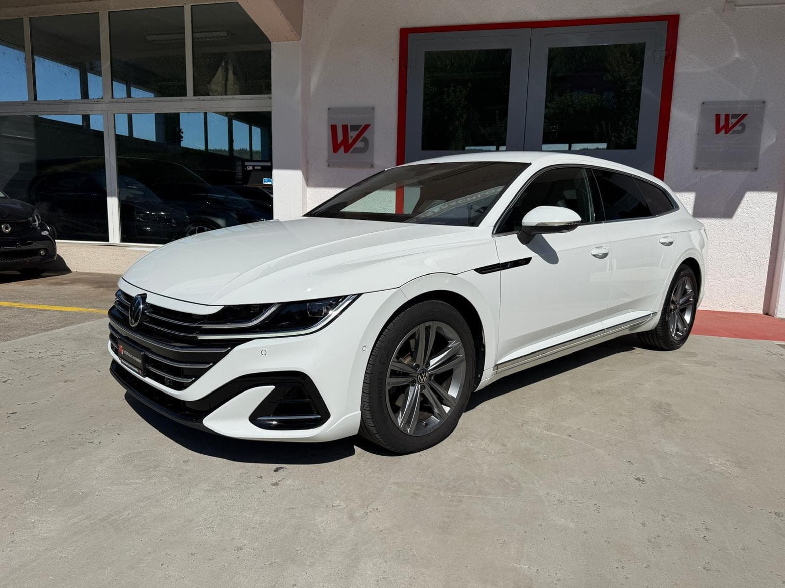 VW Arteon VW Arteon SB 2.0 TDI R-Line 4Motion DSG
