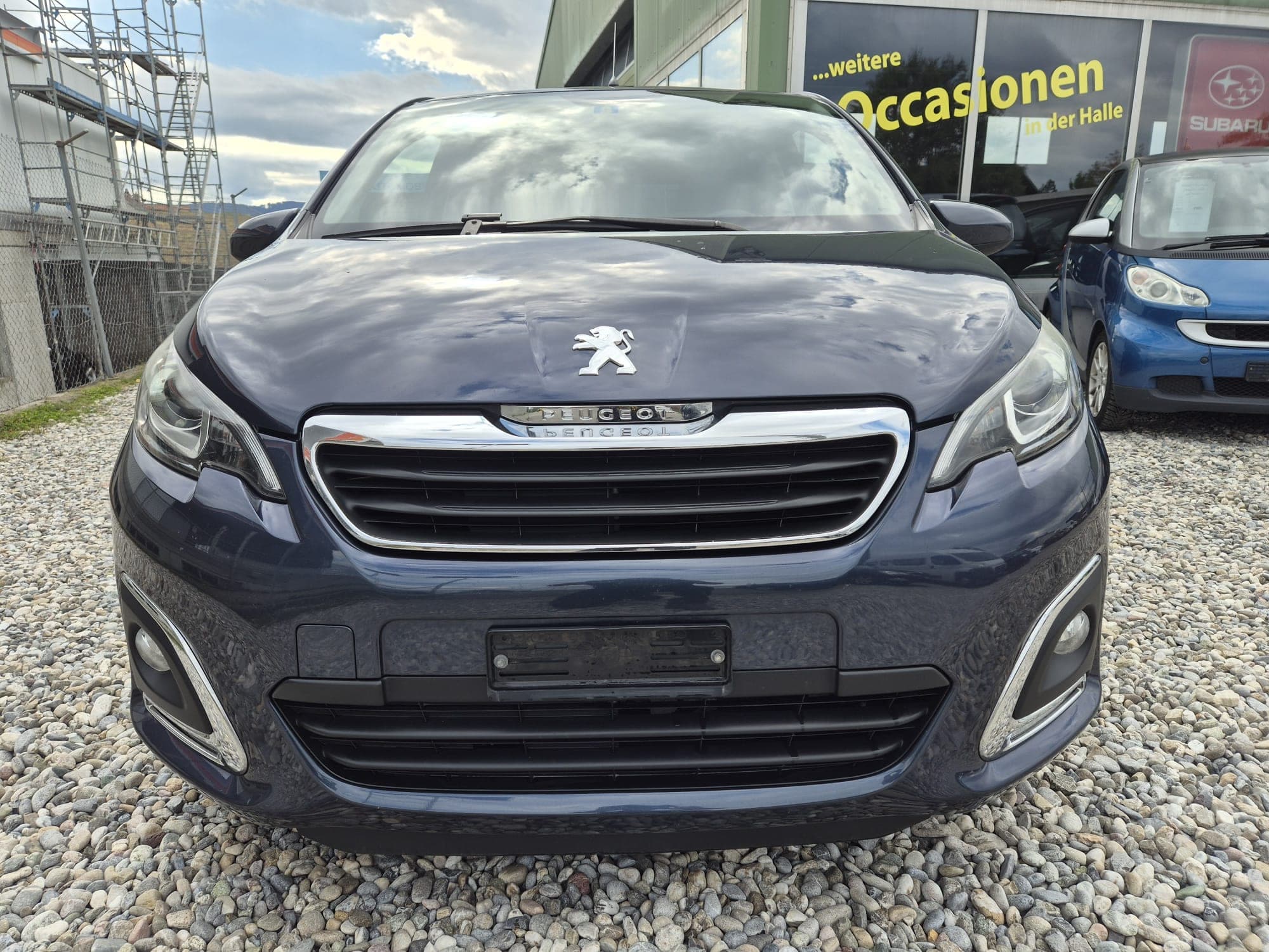 Peugeot 108 PEUGEOT 108 1.2 VTi Allure