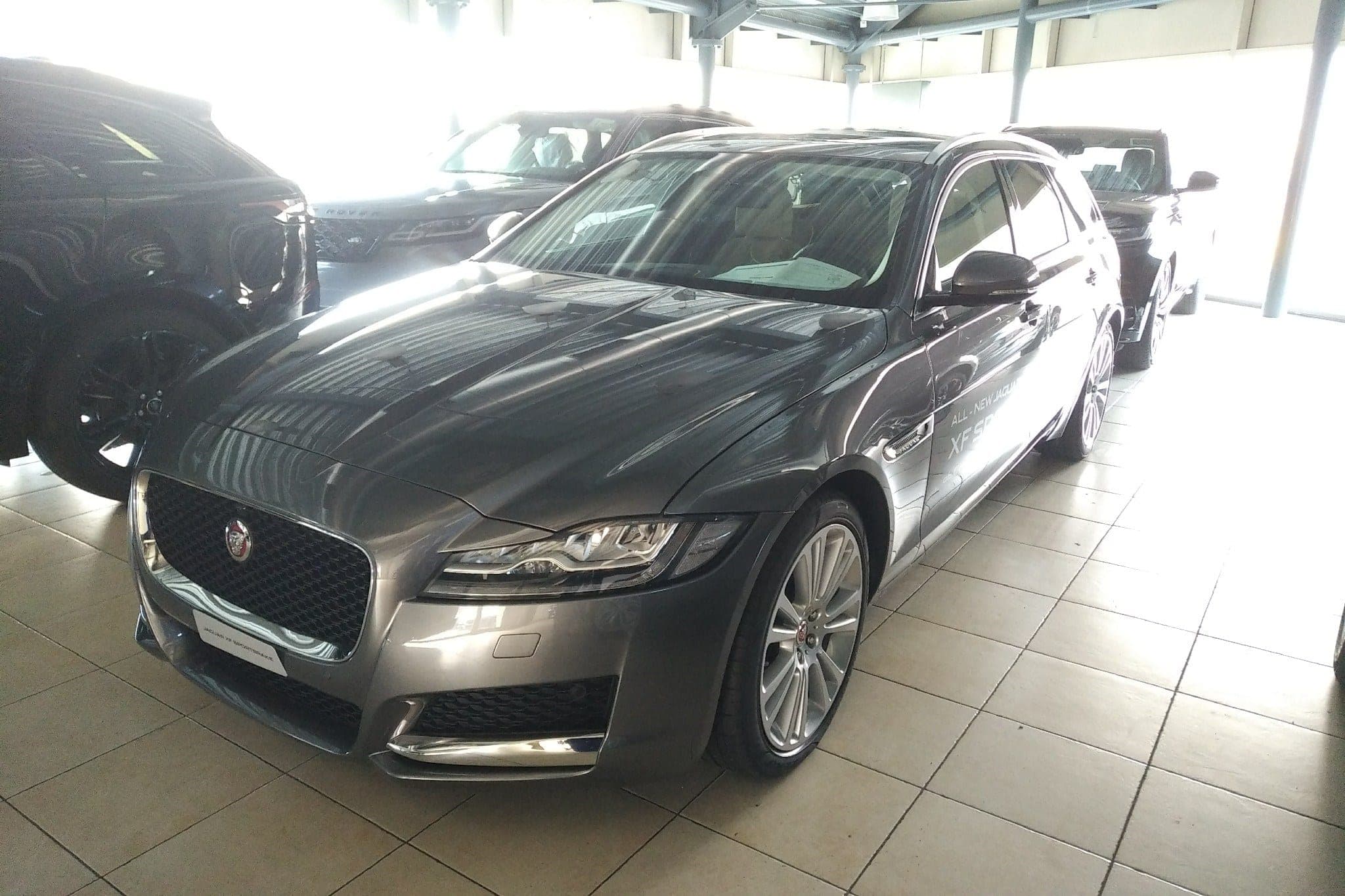 Jaguar XF JAGUAR XF Sportbrake 25d Portfolio AWD Automatic