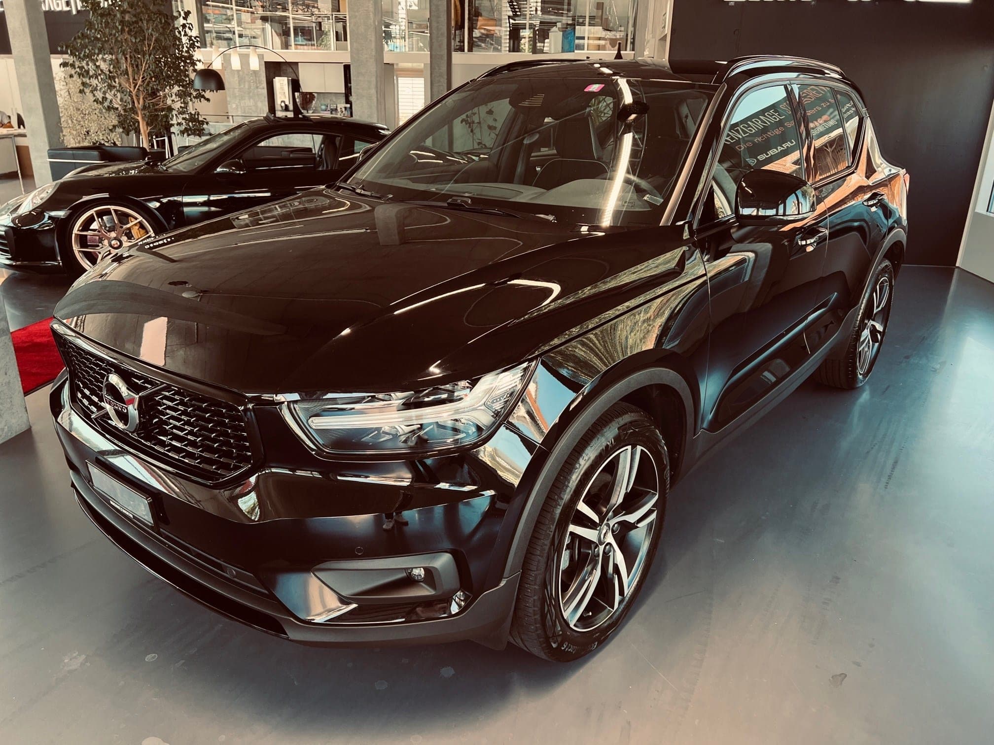 Volvo XC40 VOLVO XC40 D4 AWD R-Design Geartronic