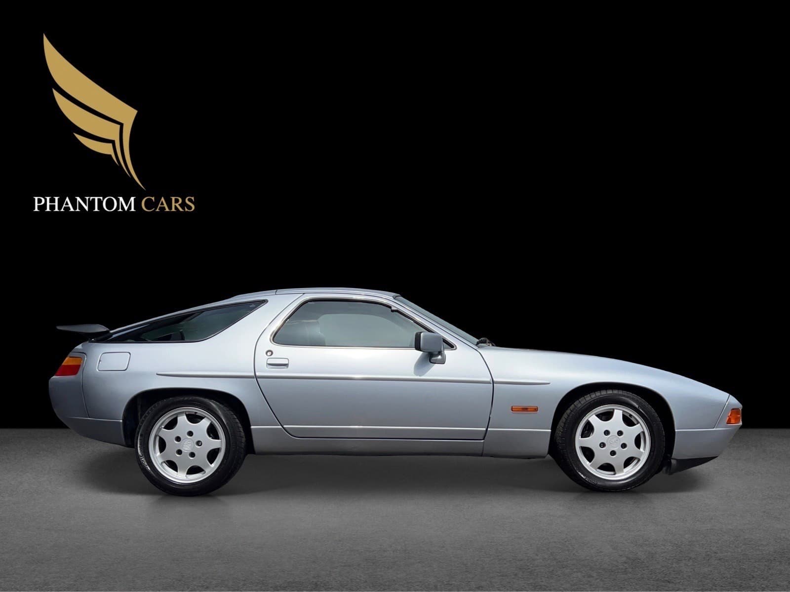 Porsche 928