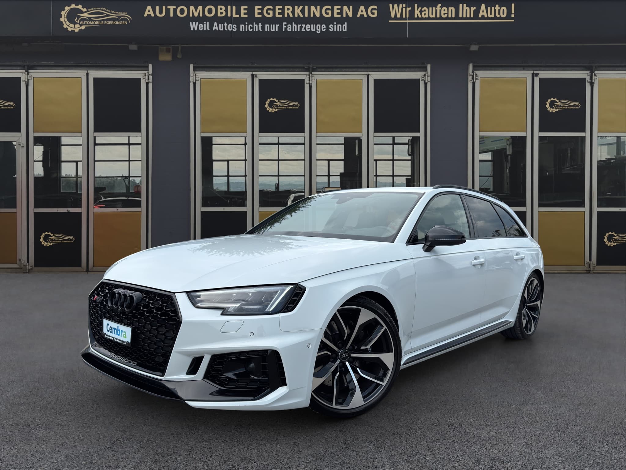 Audi S4 / RS4