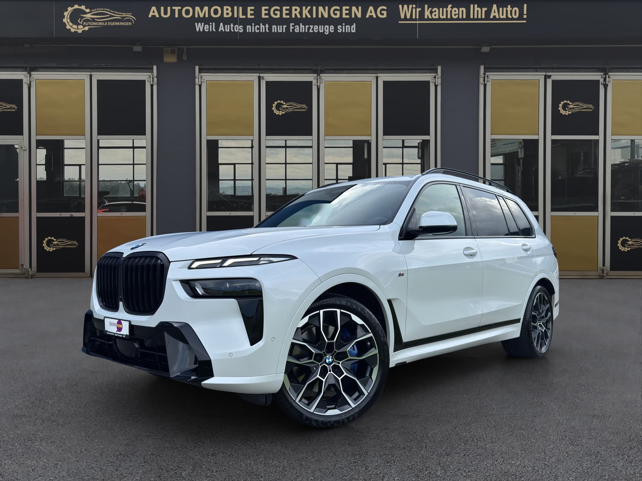 BMW X7
