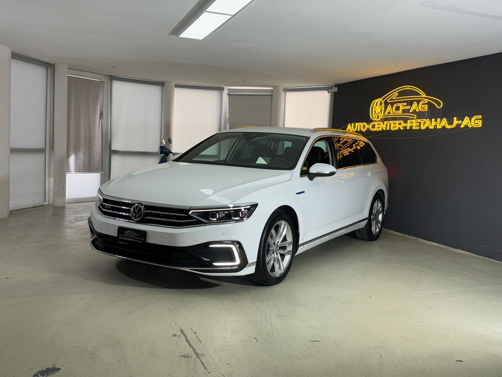 VW Passat
