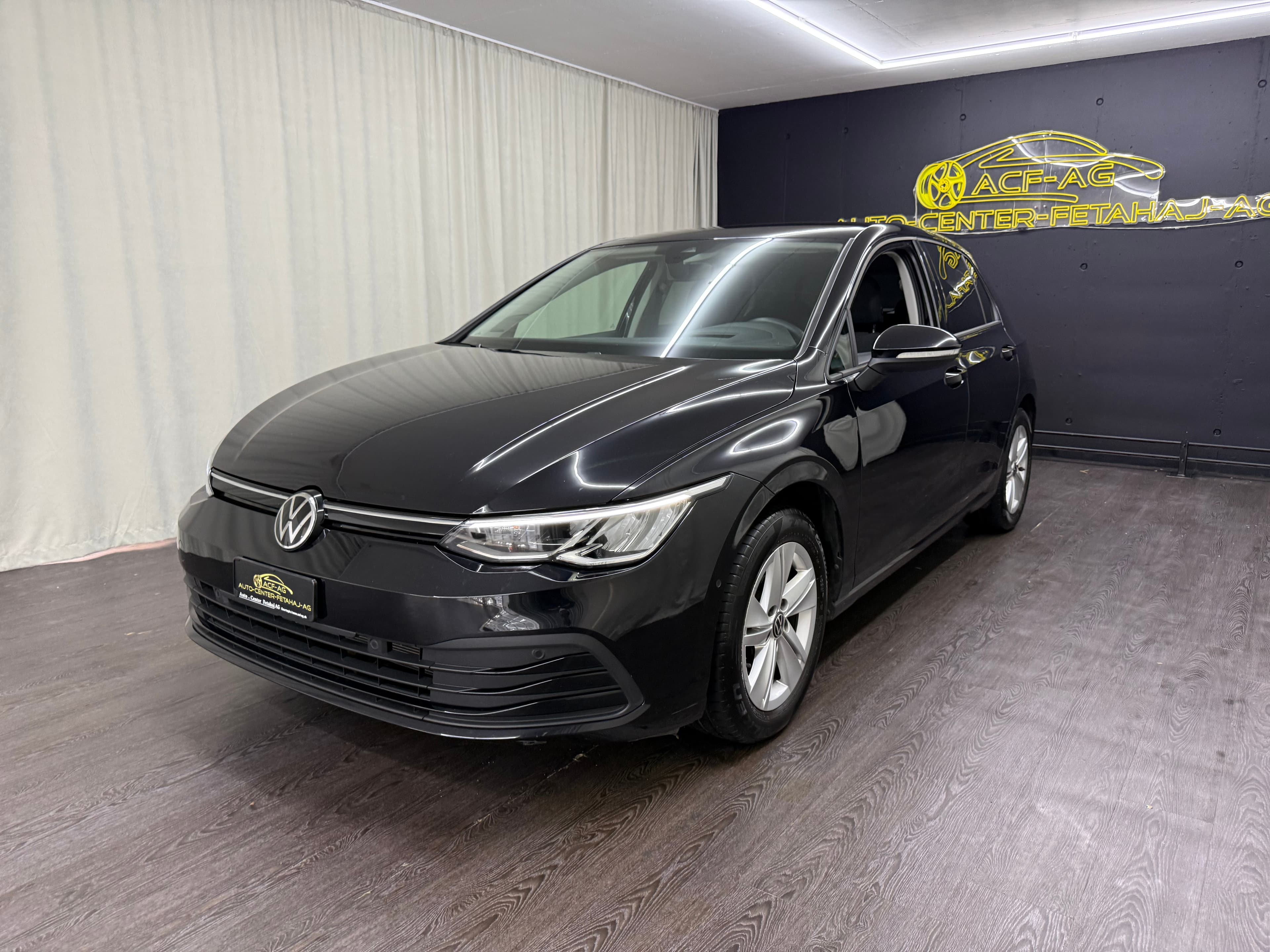 VW Golf