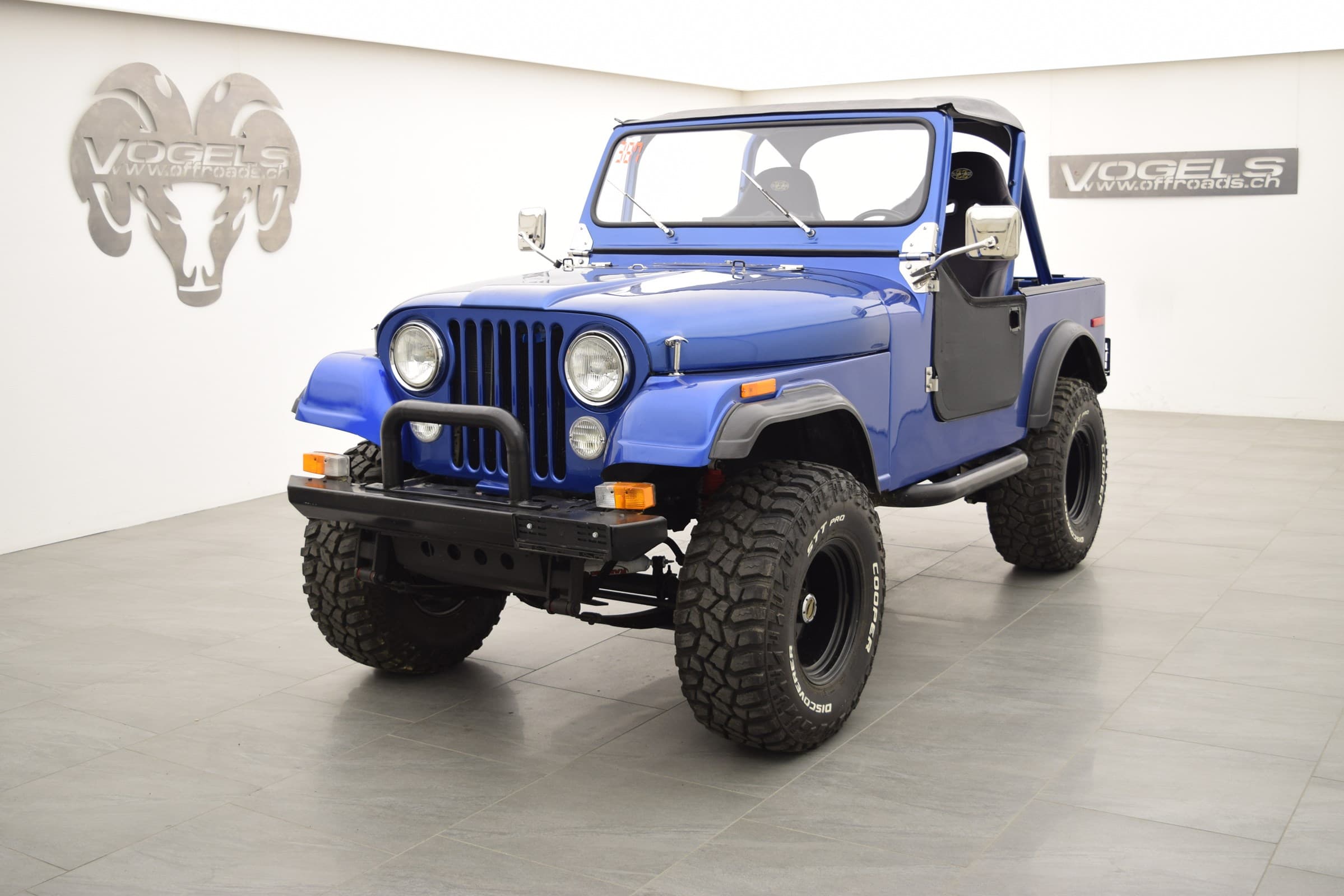 Jeep CJ-7
