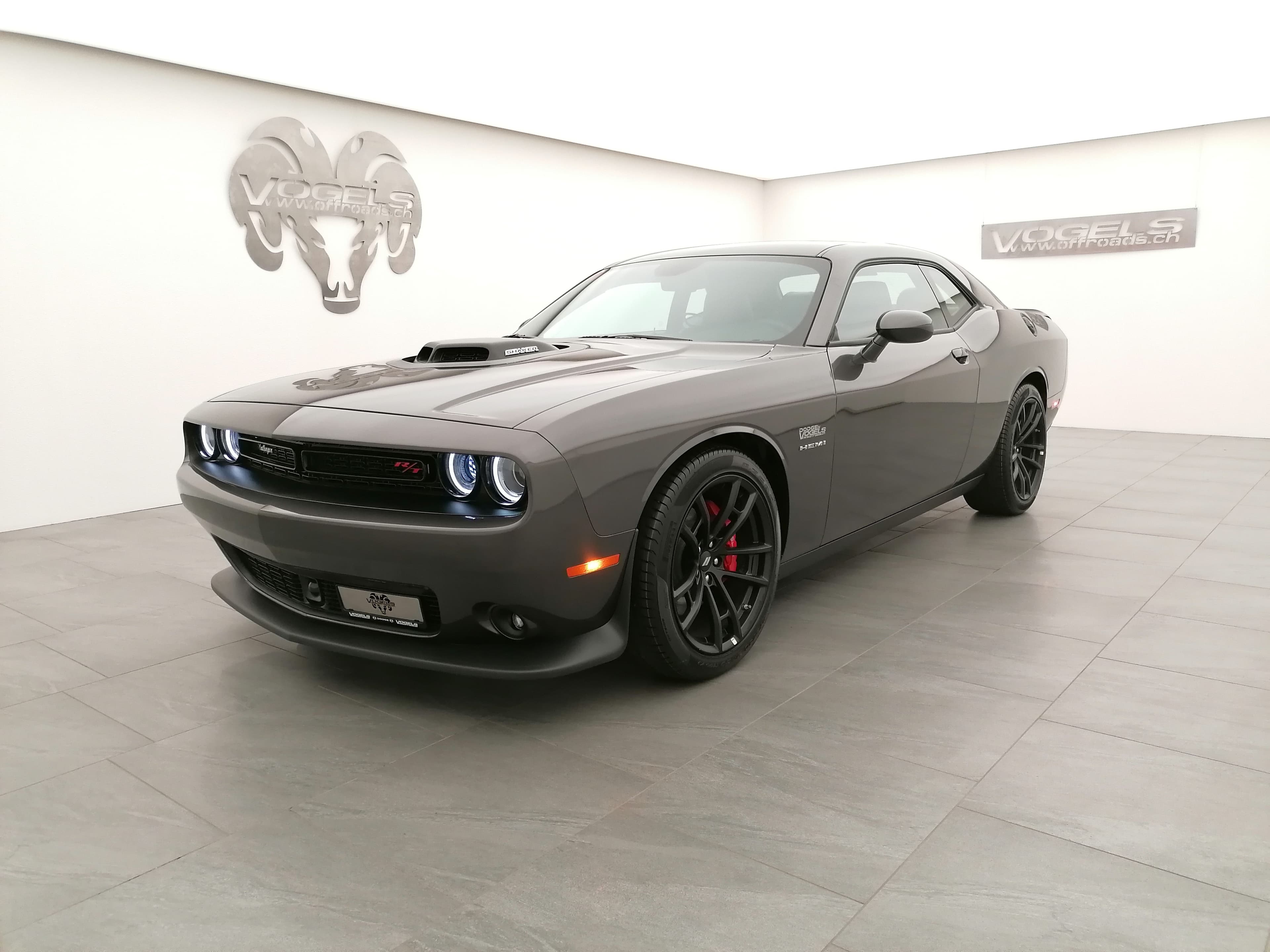 Dodge Challenger