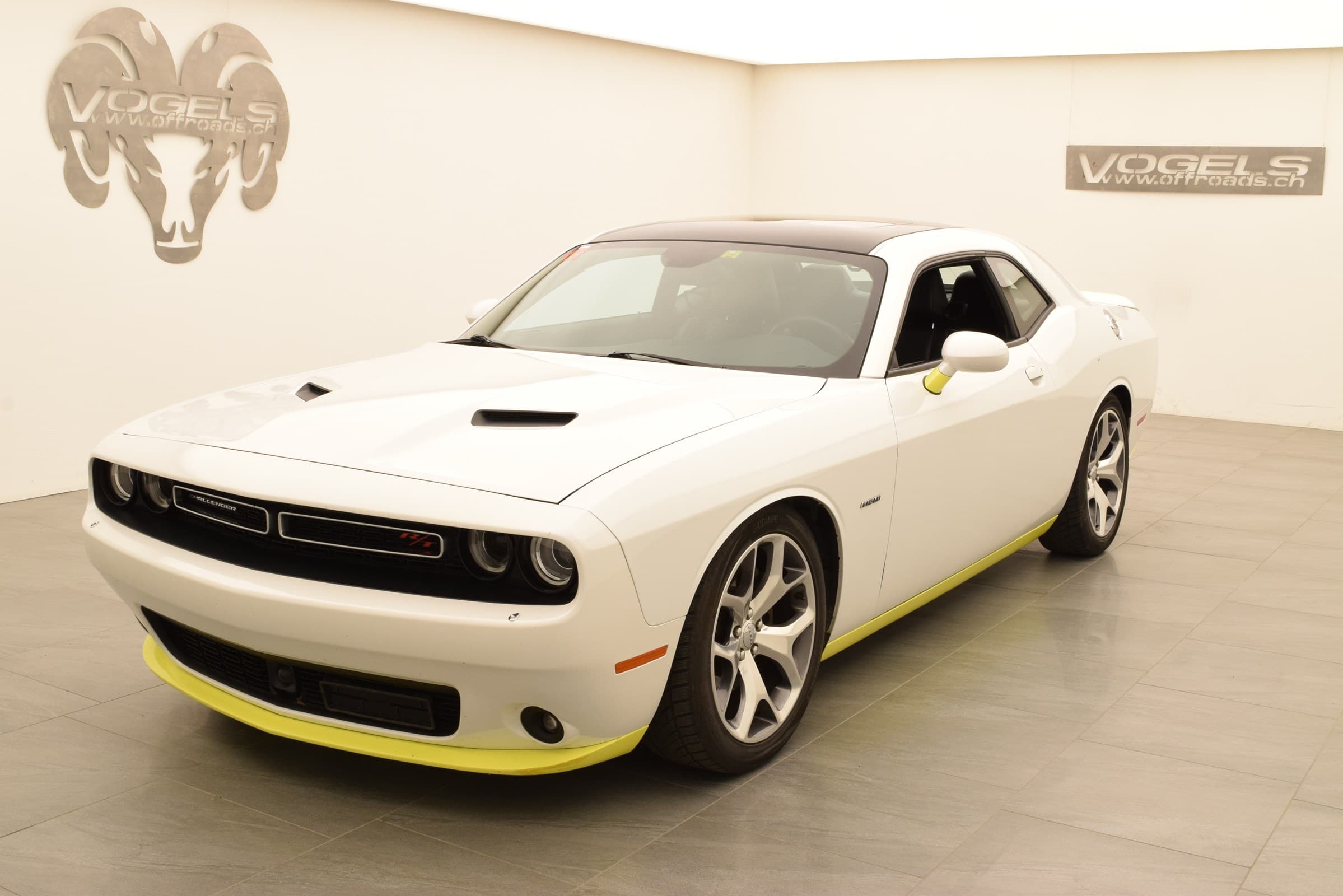 Dodge Challenger