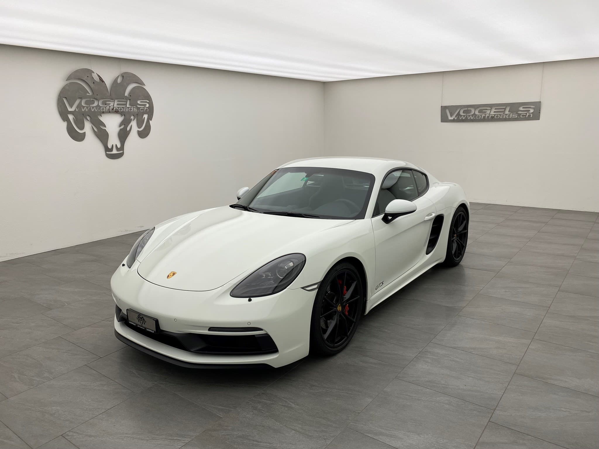 Porsche 718