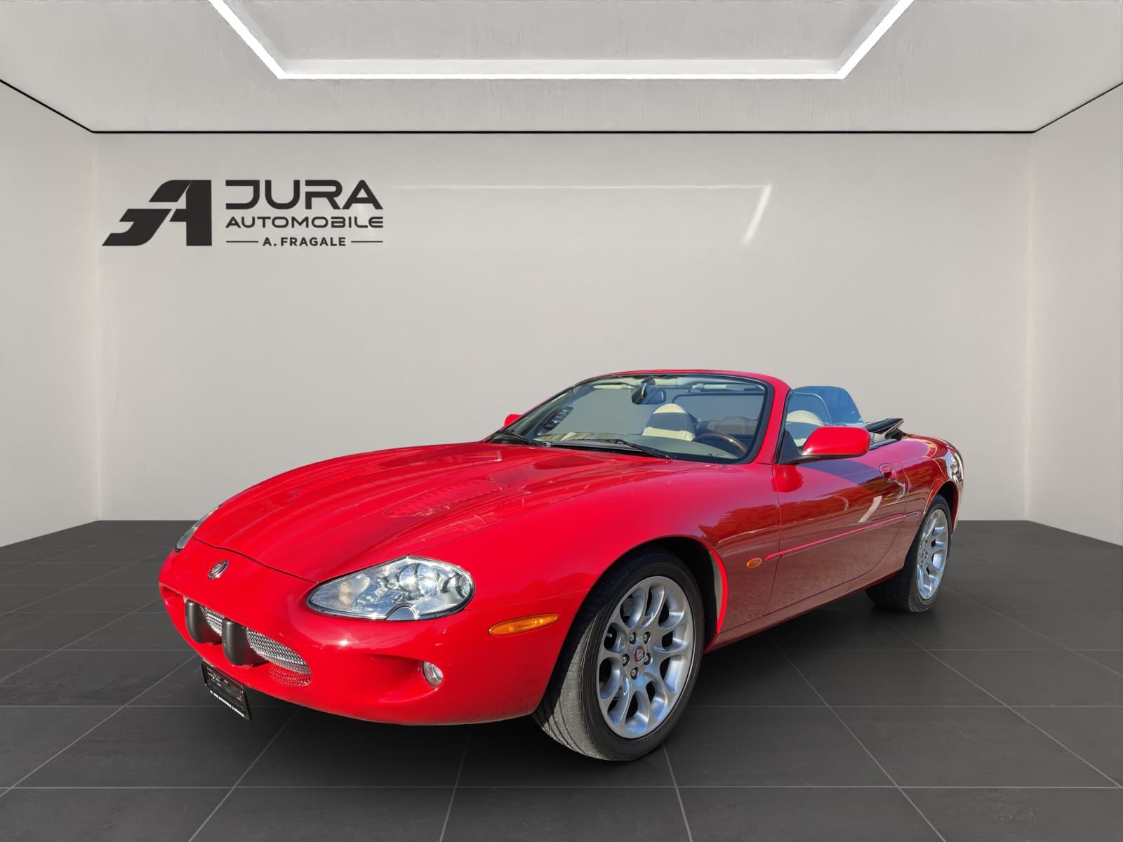 Jaguar XK