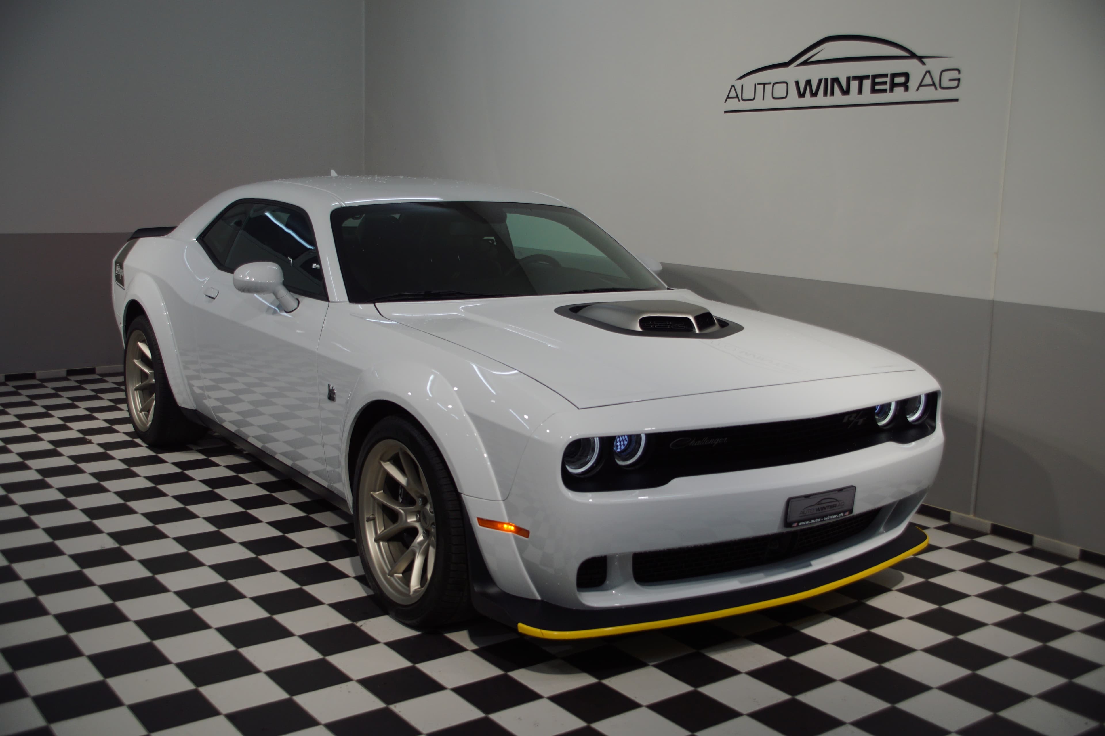 Dodge Challenger