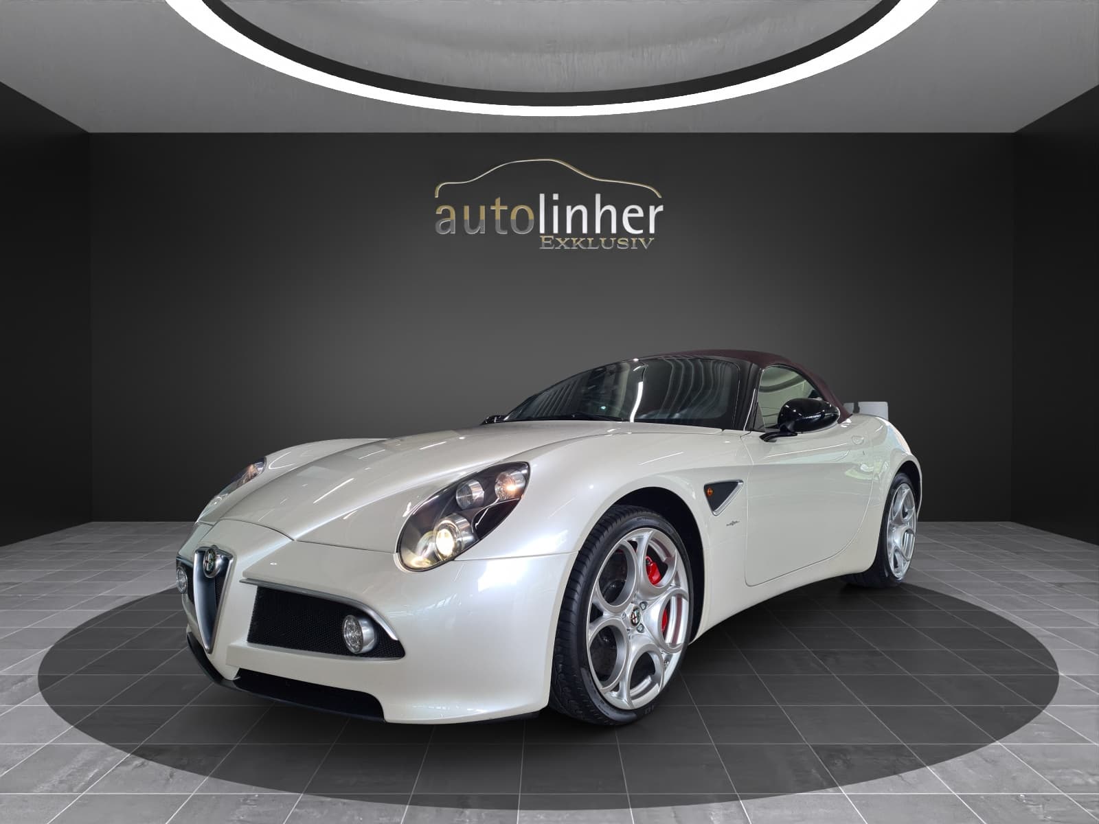 Alfa Romeo 8C
