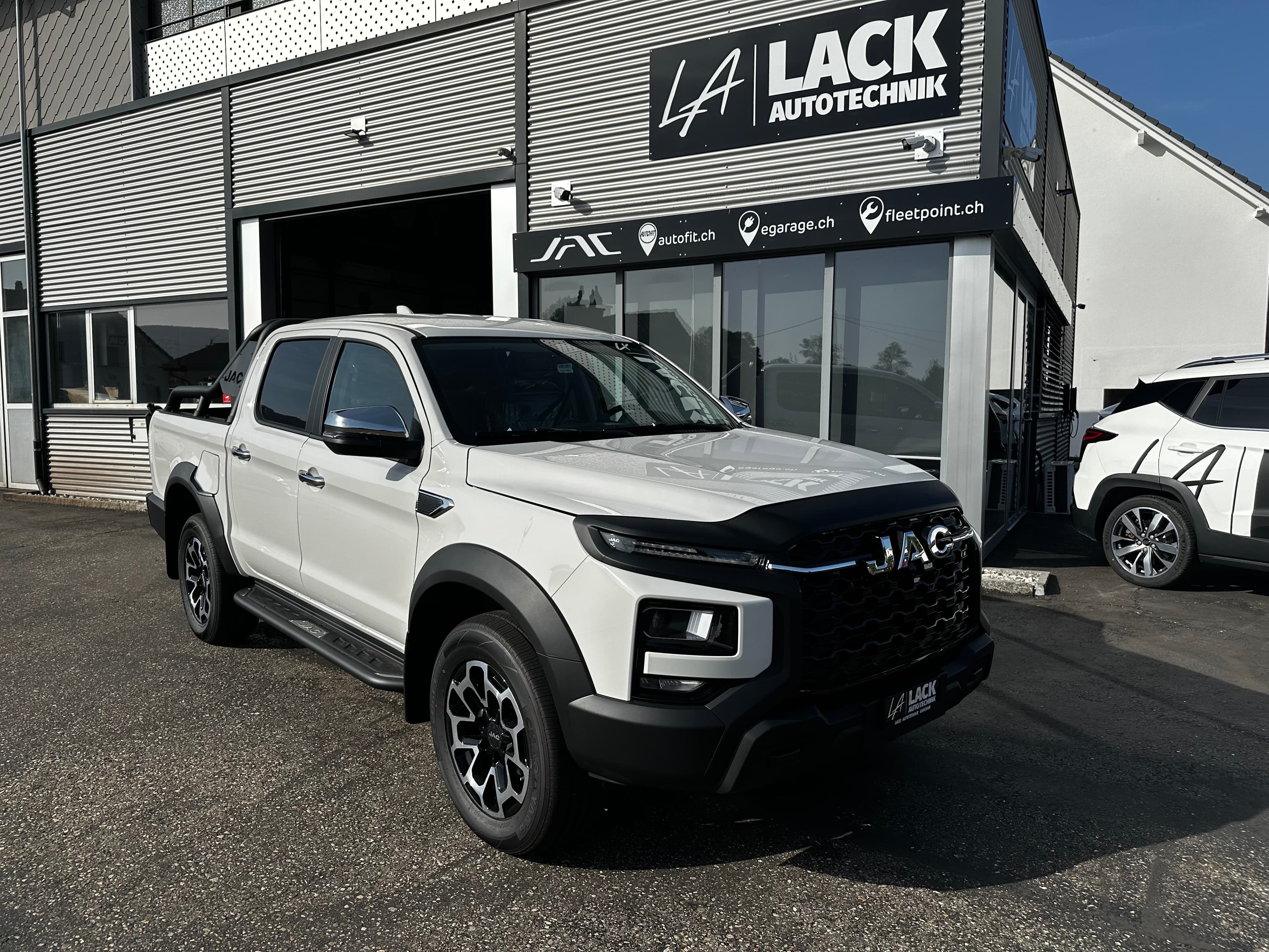 JAC T9 EV