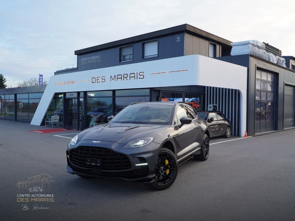 Aston Martin DBX