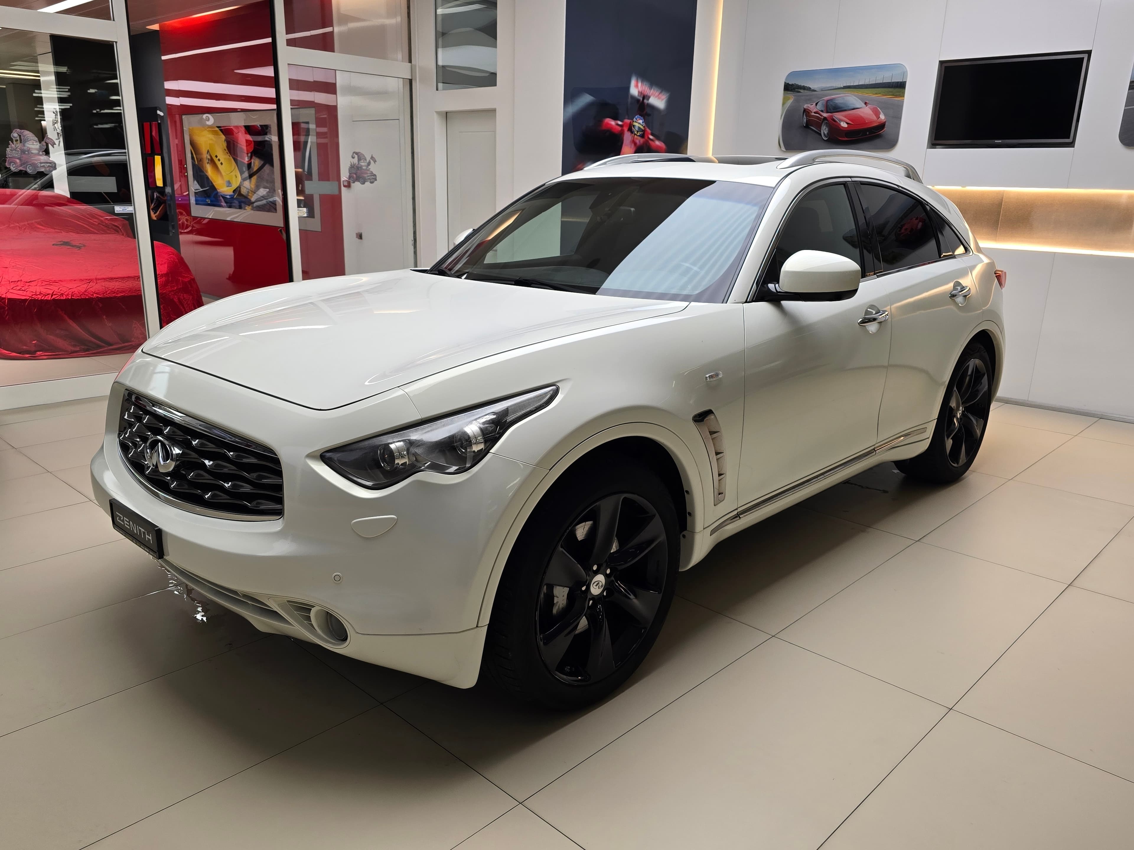 Infiniti FX