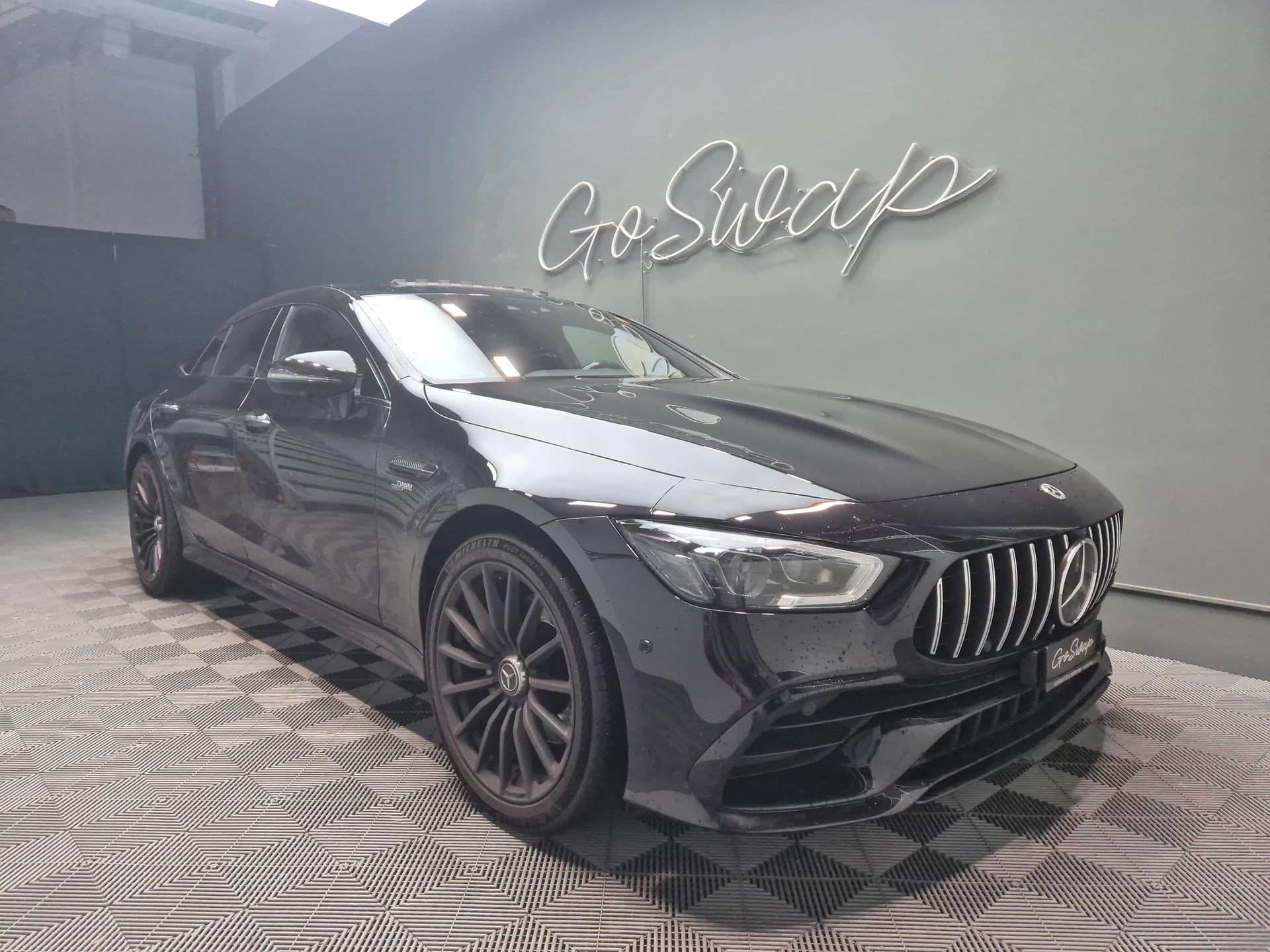 Mercedes-Benz GT