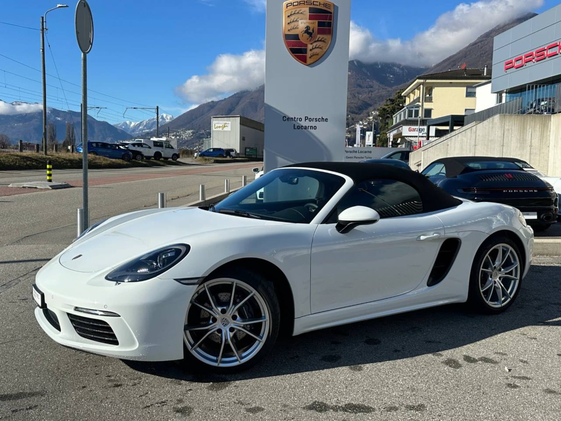 Porsche 718