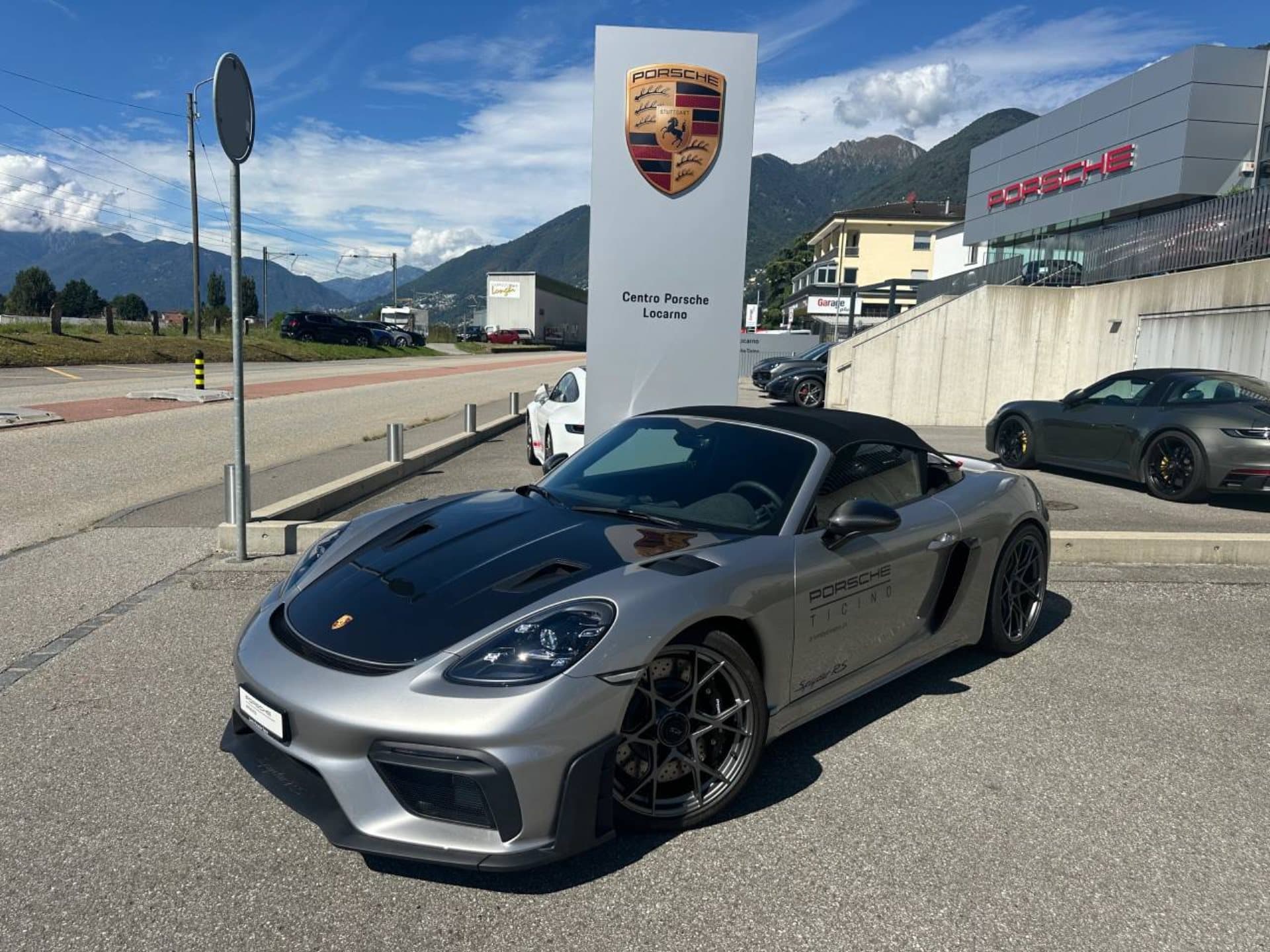Porsche 718