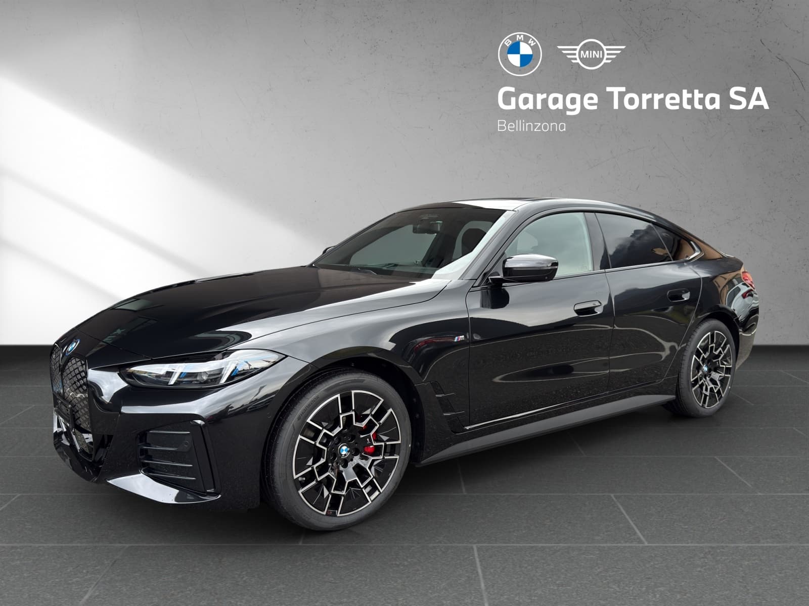 BMW i4