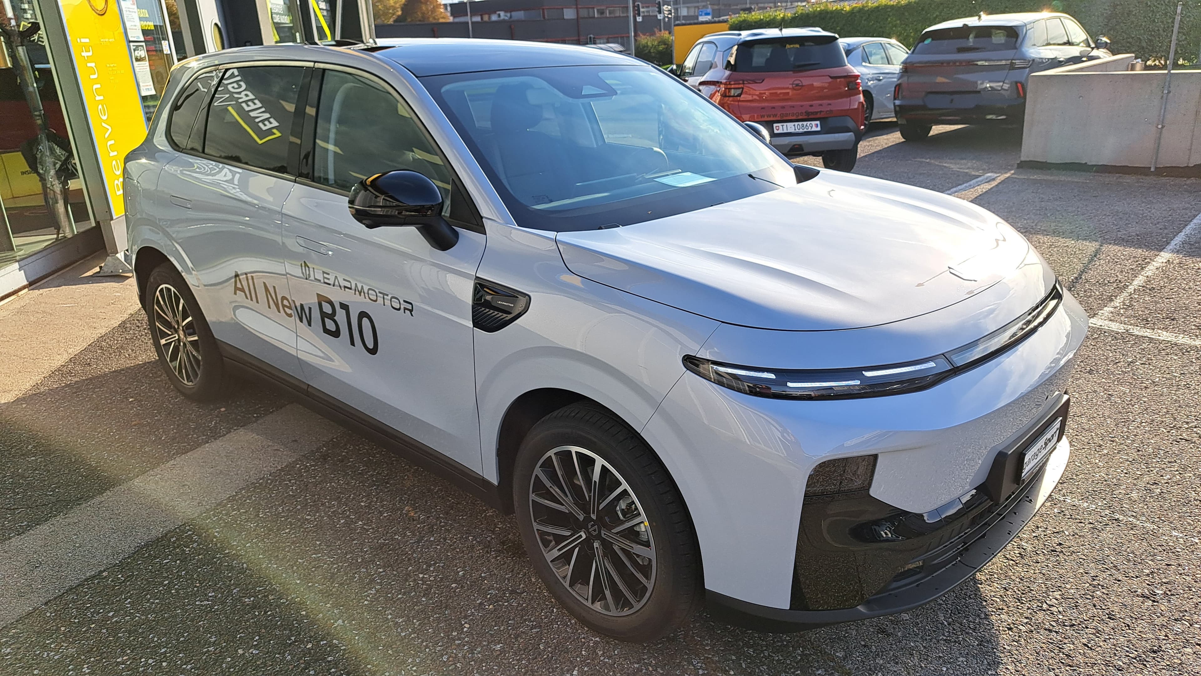 Leapmotor B10