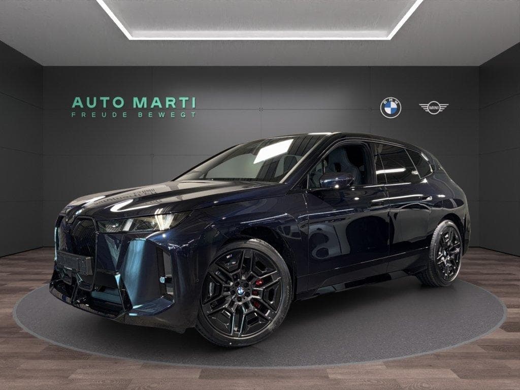 BMW iX