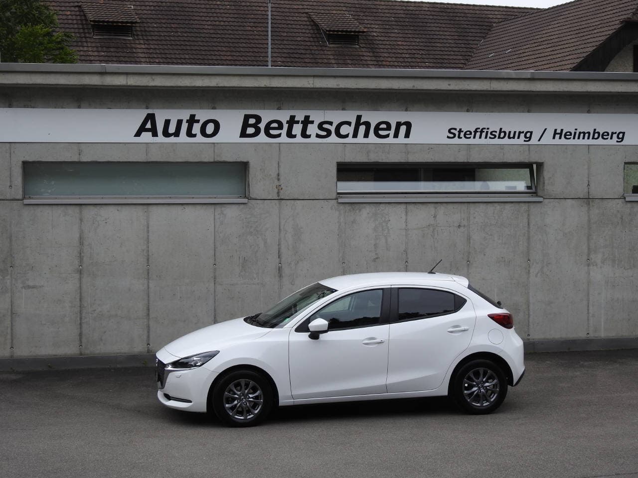 Mazda 2