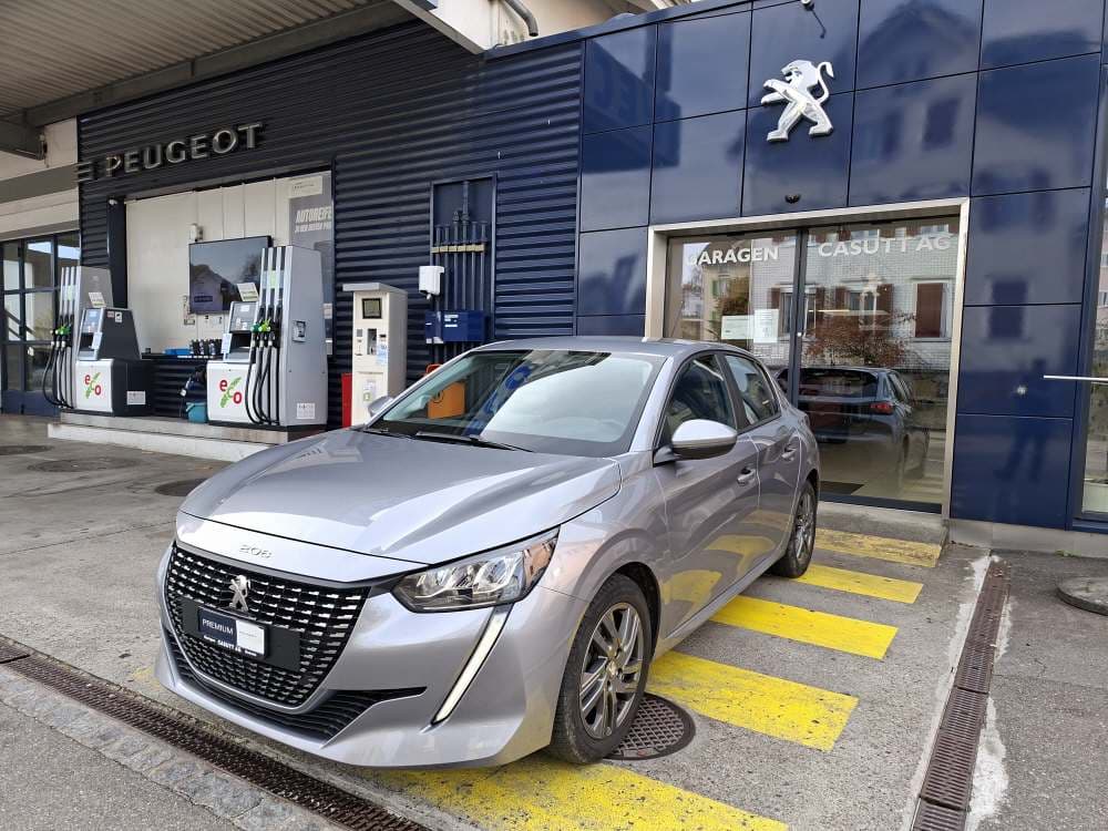 Peugeot 208