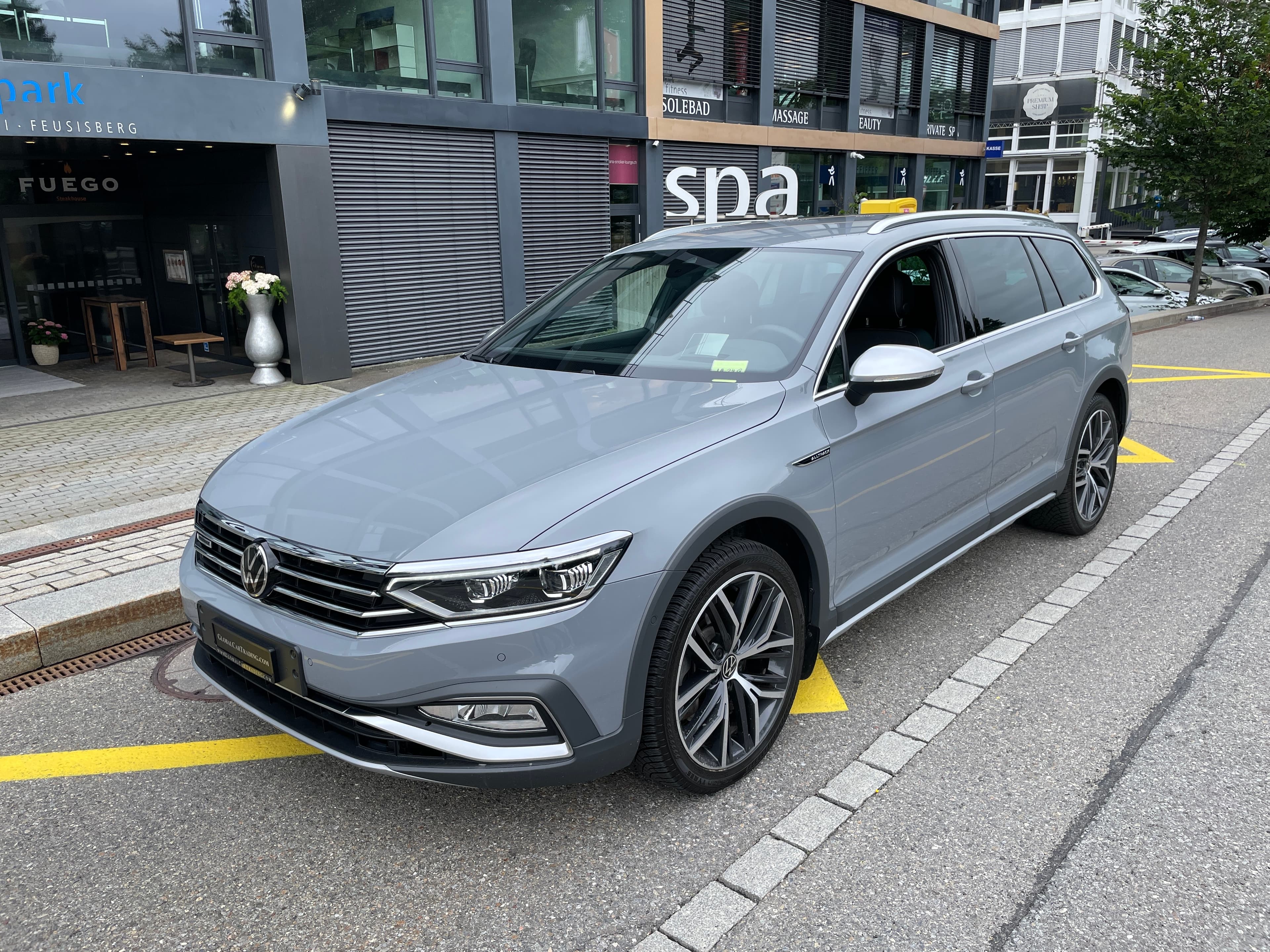 VW Passat