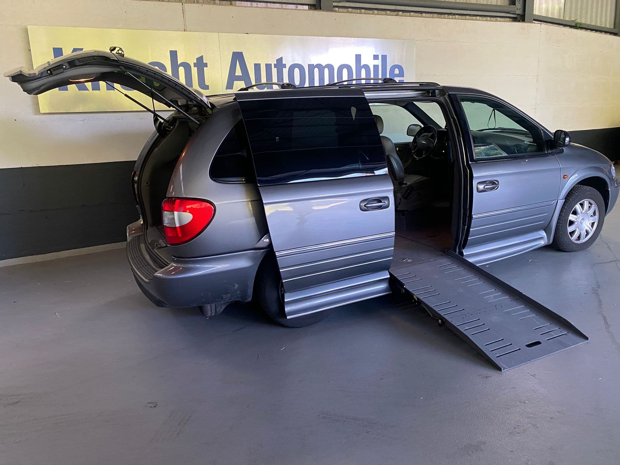 Chrysler Voyager