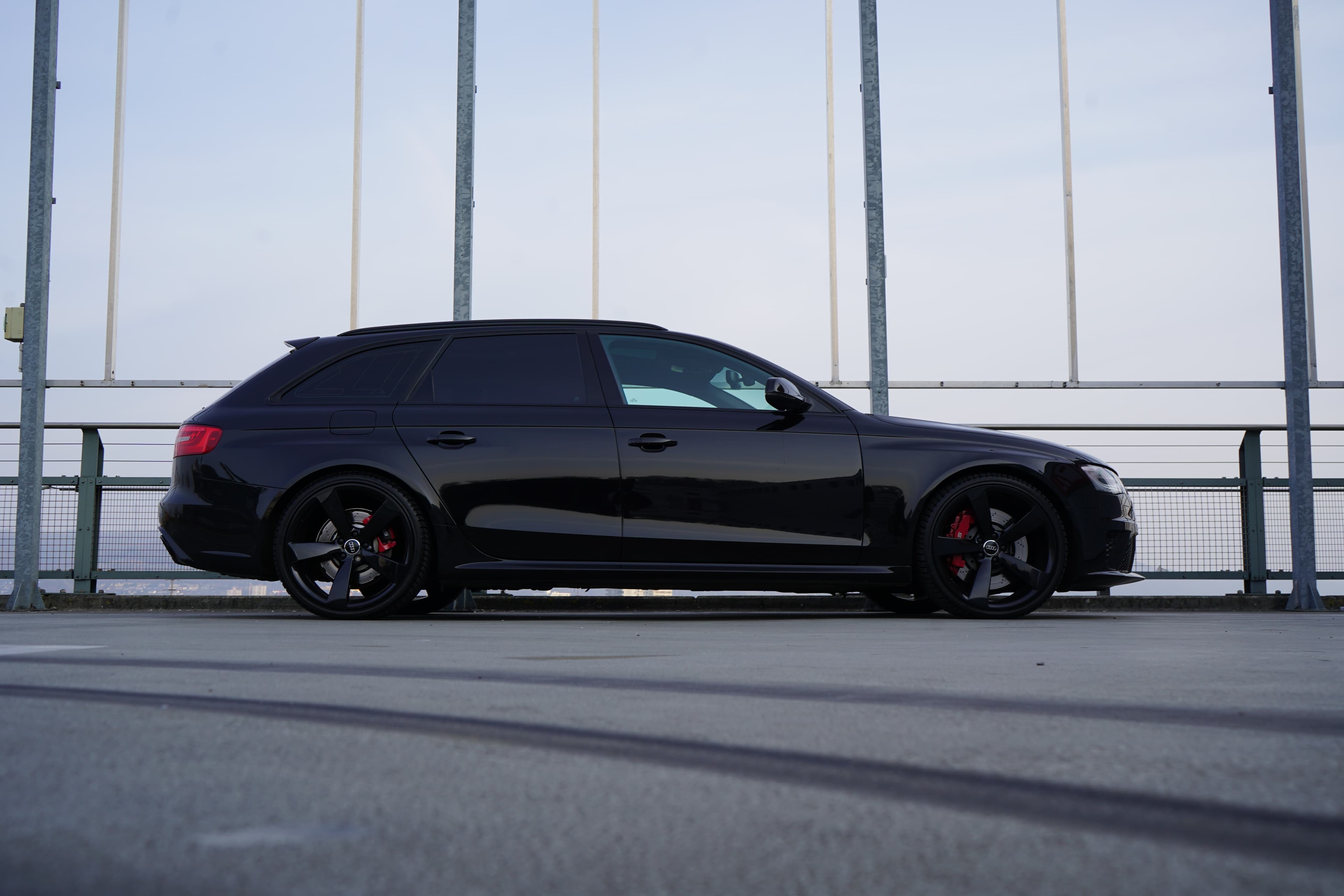 Audi S4 / RS4