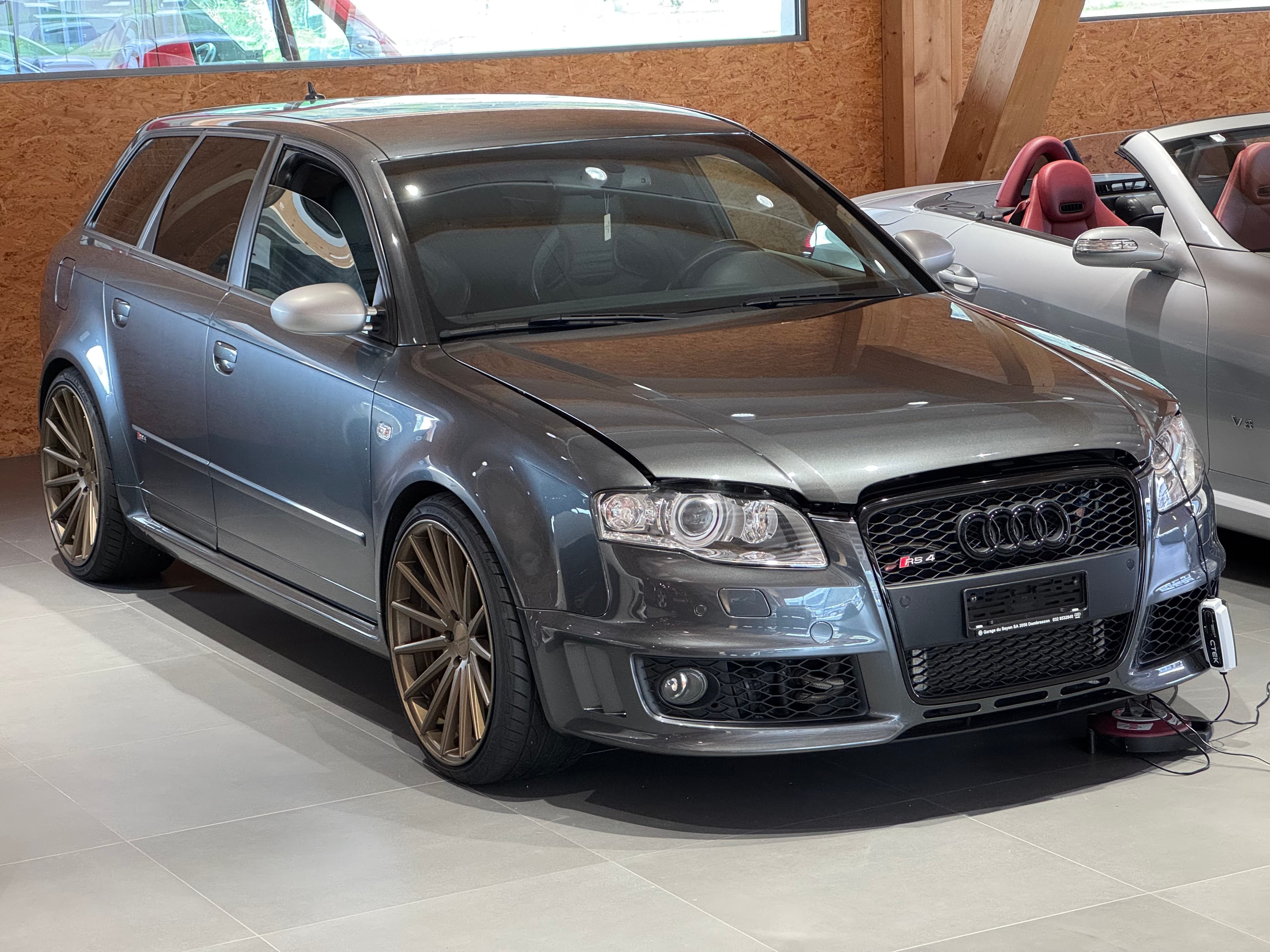 Audi S4 / RS4