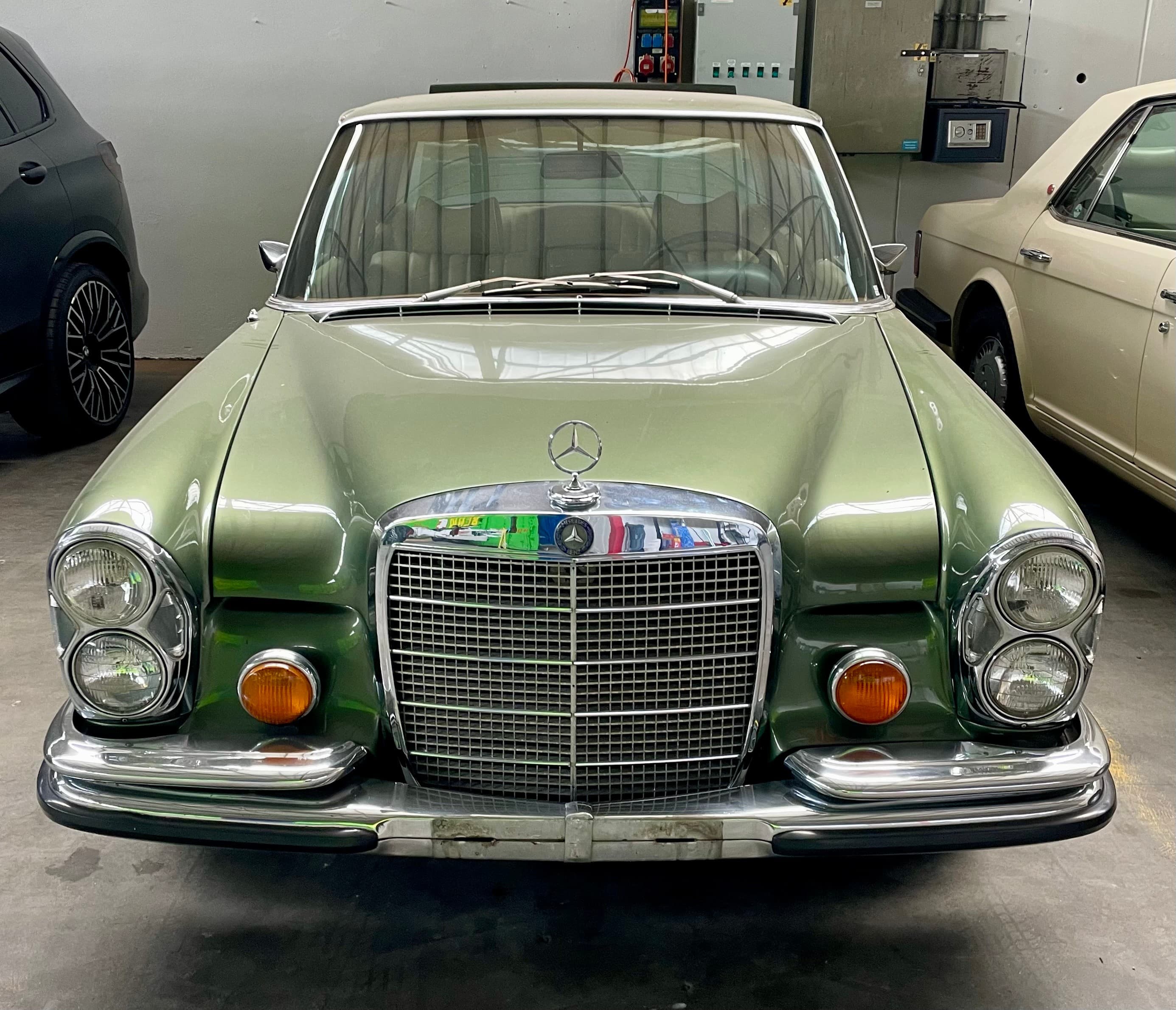 Mercedes-Benz E-Klasse