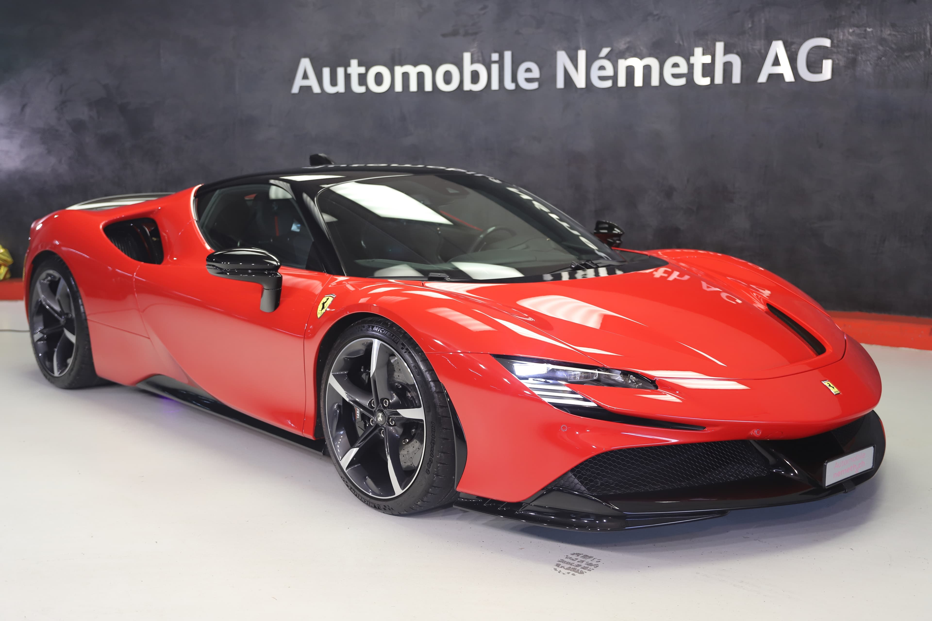 Ferrari SF90