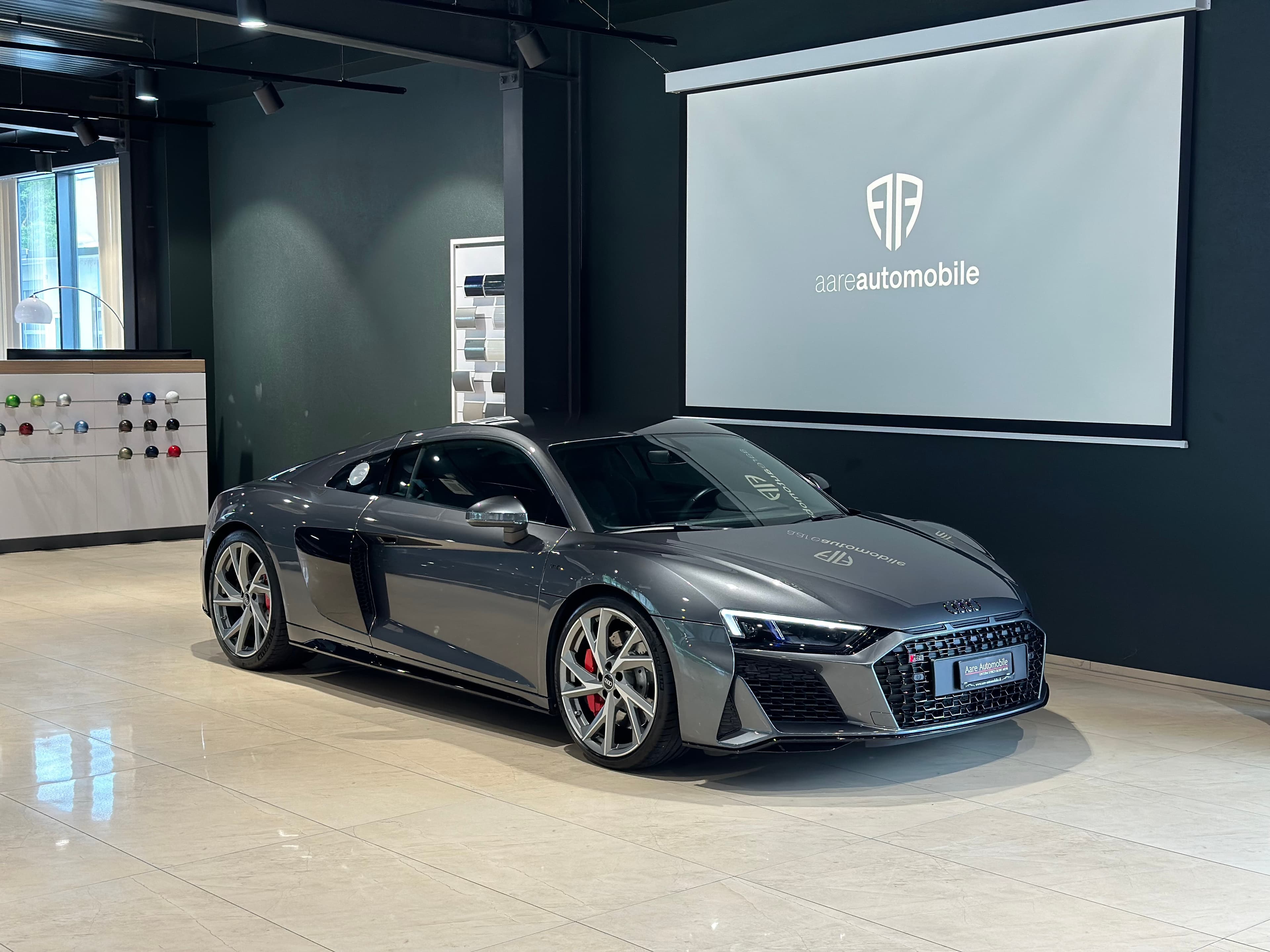 Audi R8