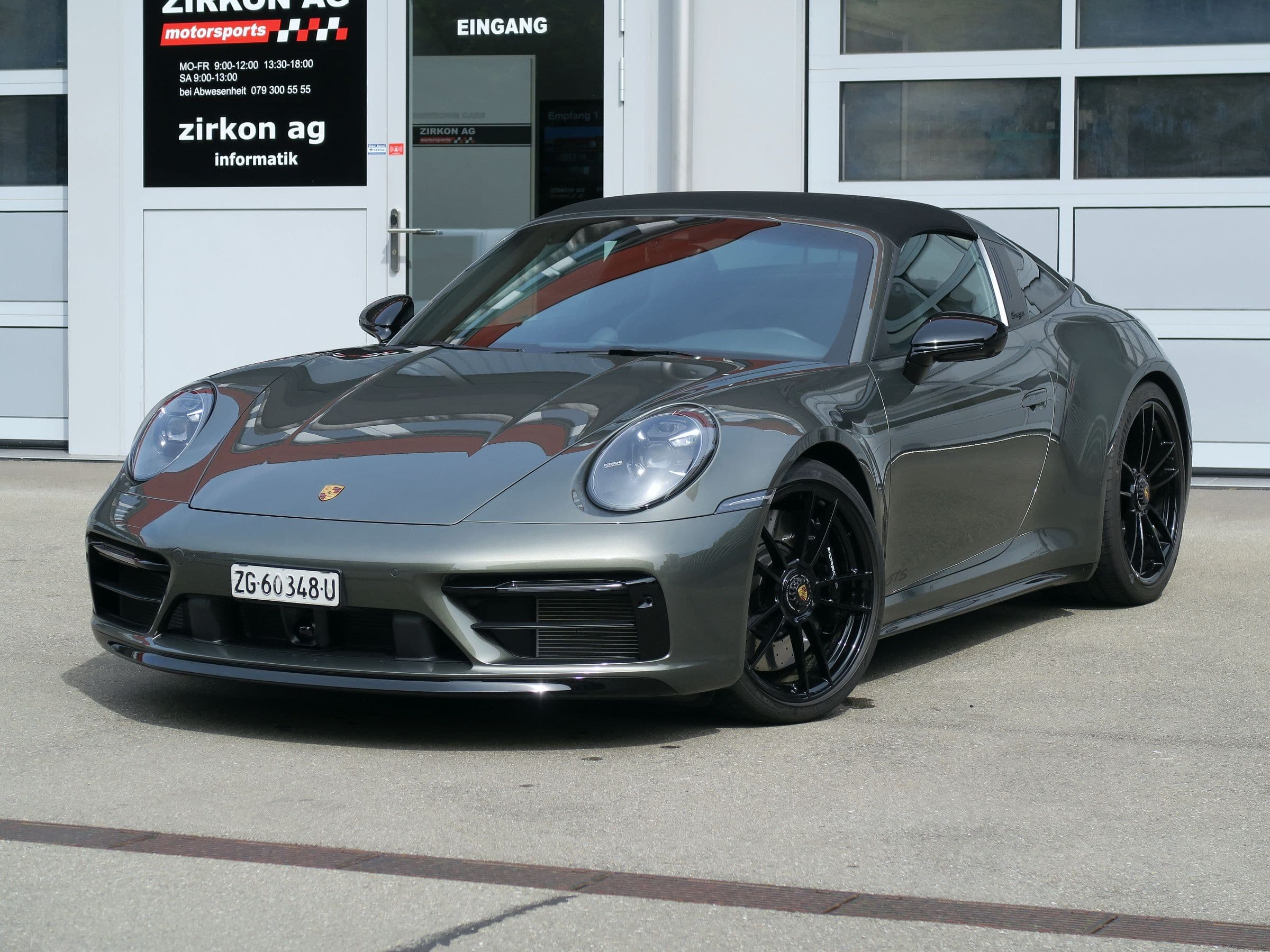 Porsche 911