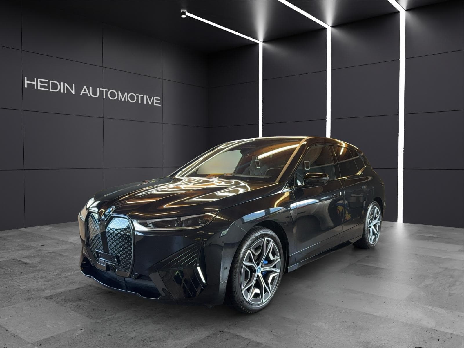 BMW iX