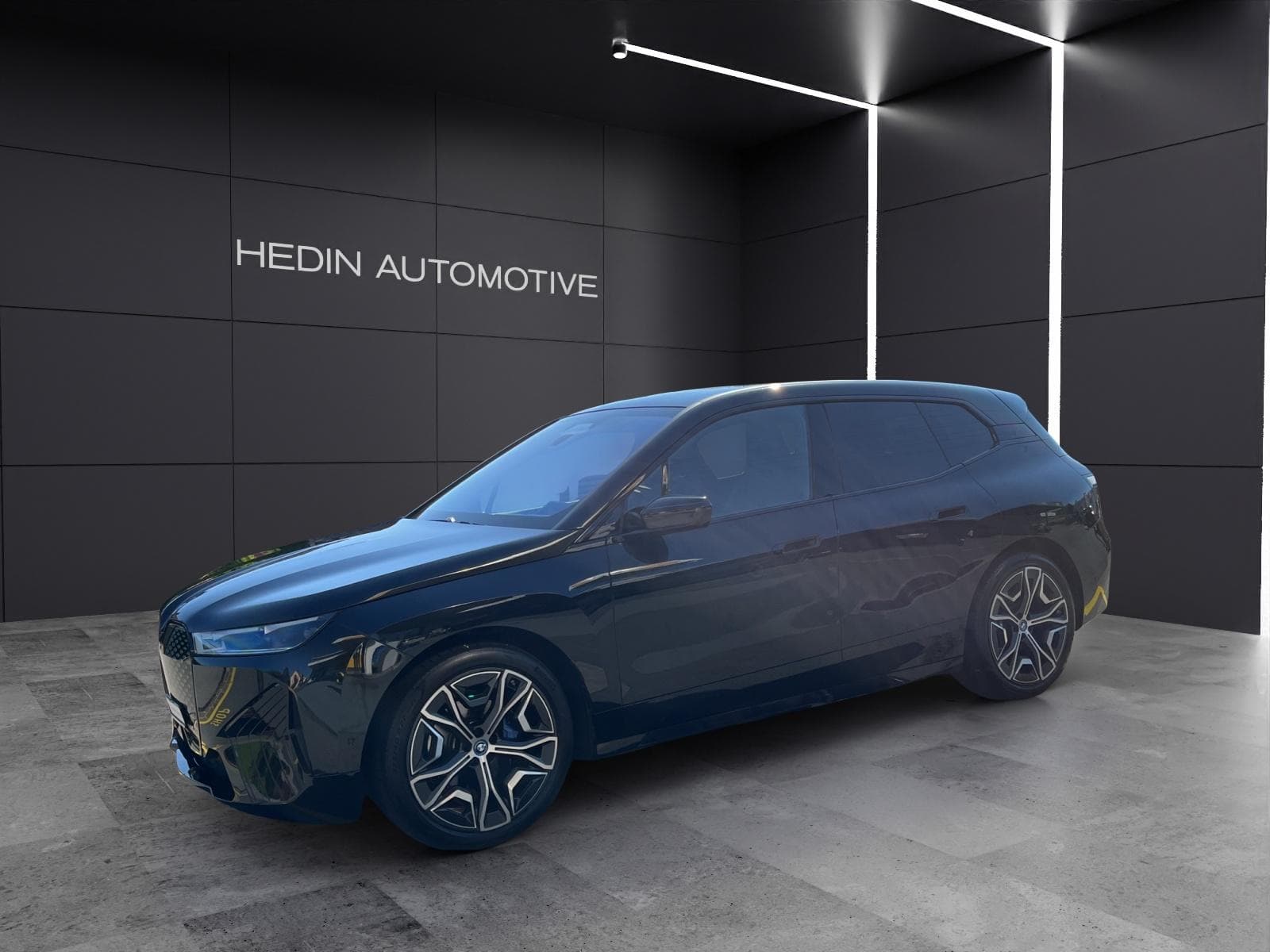 BMW iX
