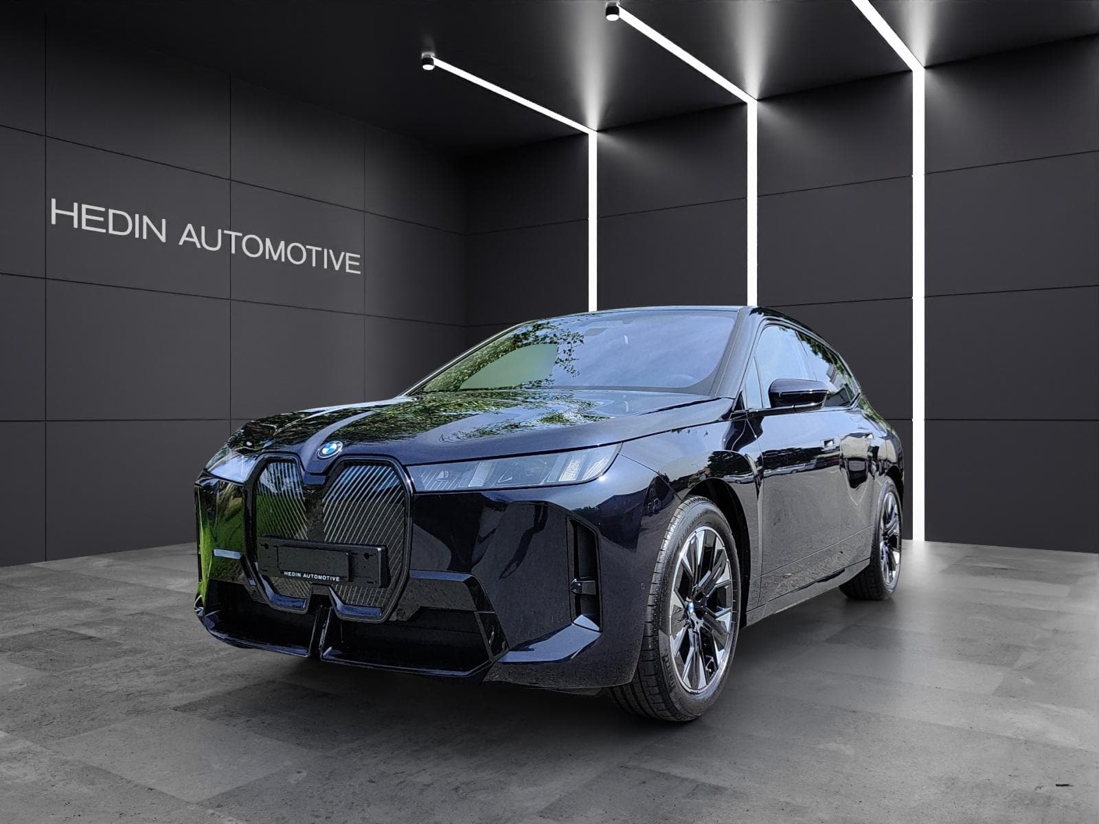 BMW iX